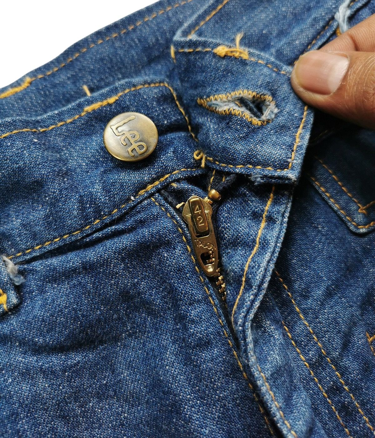 Lee 70s,80s Lee Vintage Bootcut Jeans Talon 42 Zipper Size 27" / US 4 / IT 40 - 9 Thumbnail