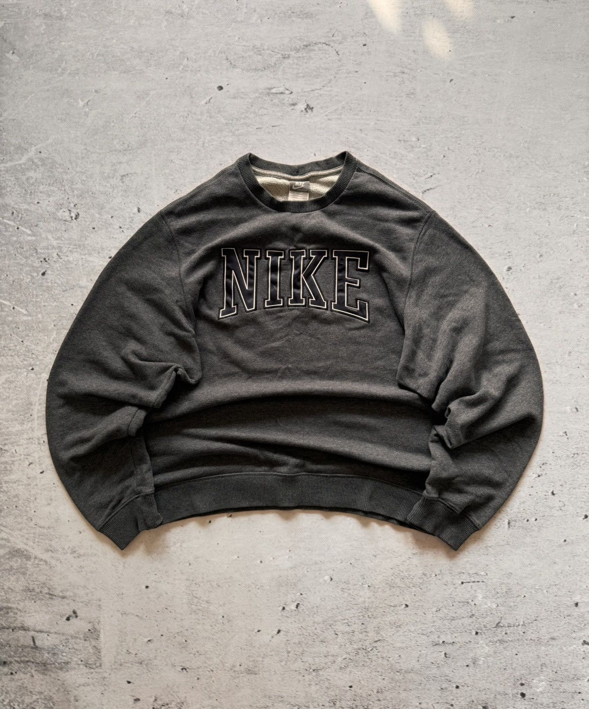 Nike × Vintage NIKE VINTAGE CENTER LOGO OVERSIZE BOXY SWEATSHIRT Size US M / EU 48-50 / 2 - 1 Thumbnail