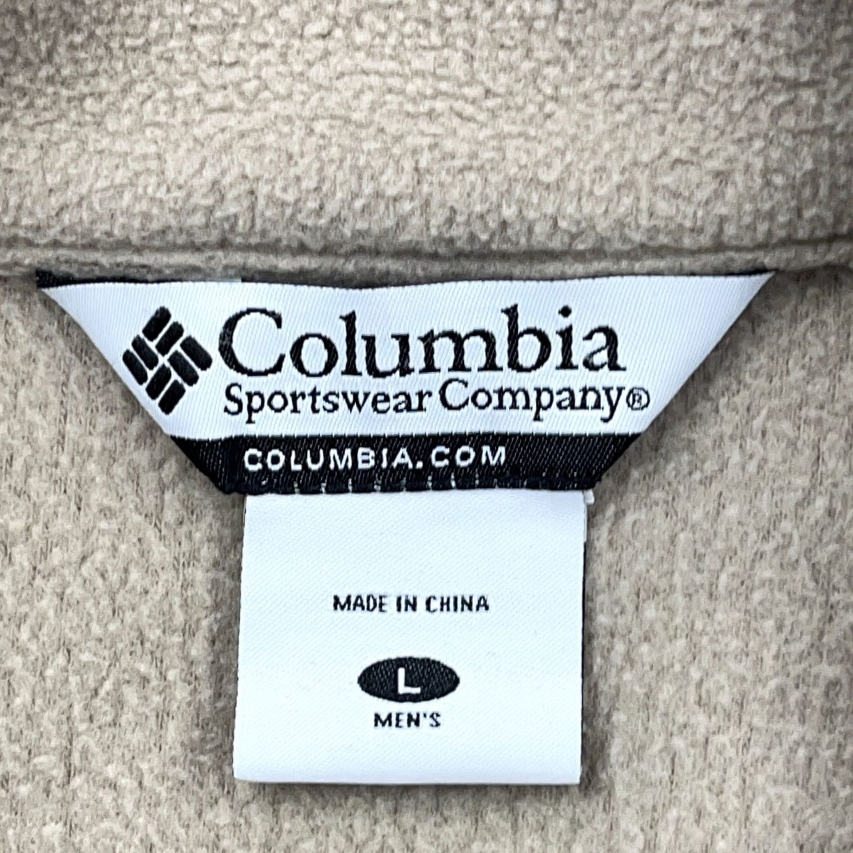 Vintage Columbia Vest Men L Tan Beige Fleece Full Zip Benton Springs Zip Pockets Embroidered Logo Size US L / EU 52-54 / 3 - 3 Thumbnail