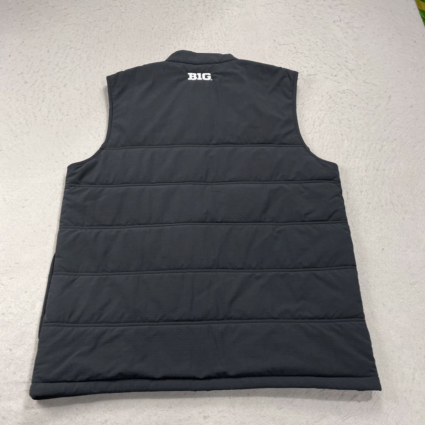 TravisMathew Travis Mathew Cold Bay Vest Mens L Black Quilted Full Zip Golf Size US L / EU 52-54 / 3 - 6 Thumbnail