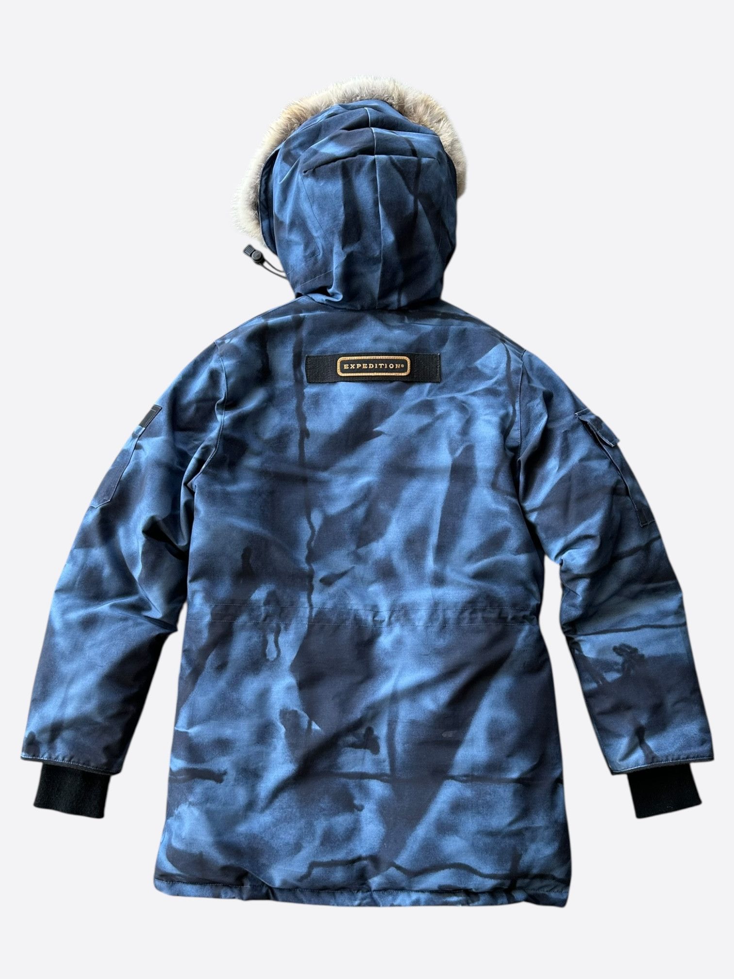 Canada Goose Canada Goose Abstract Camo Expedition Women's Jacket Size US M / EU 48-50 / 2 - 2 Thumbnail