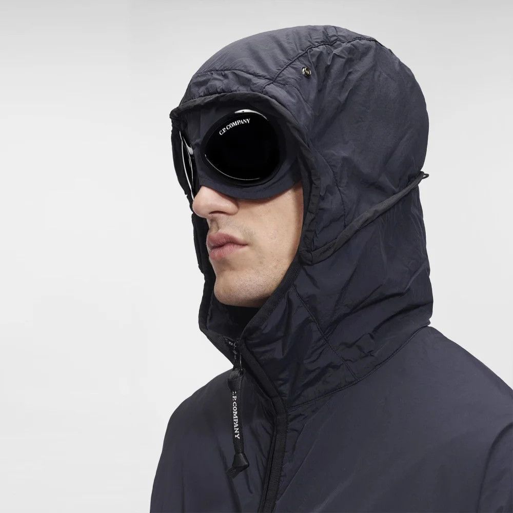 C.P. Company o1y1224 Logo Hooded Jacket in Midnight Blue Size US S / EU 44-46 / 1 - 4 Thumbnail