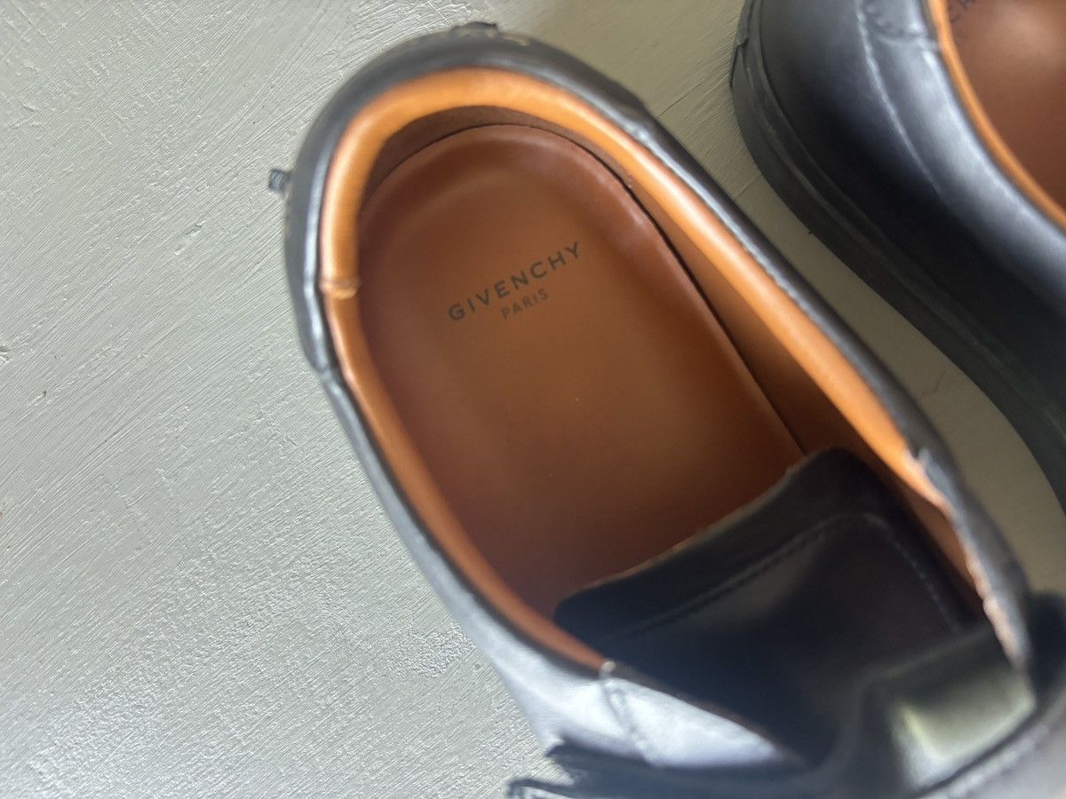 Givenchy Givenchy Urban Street Velcro Sneakers Mens Black (EU 39/US 6) Size US 6 / EU 39 - 4 Thumbnail