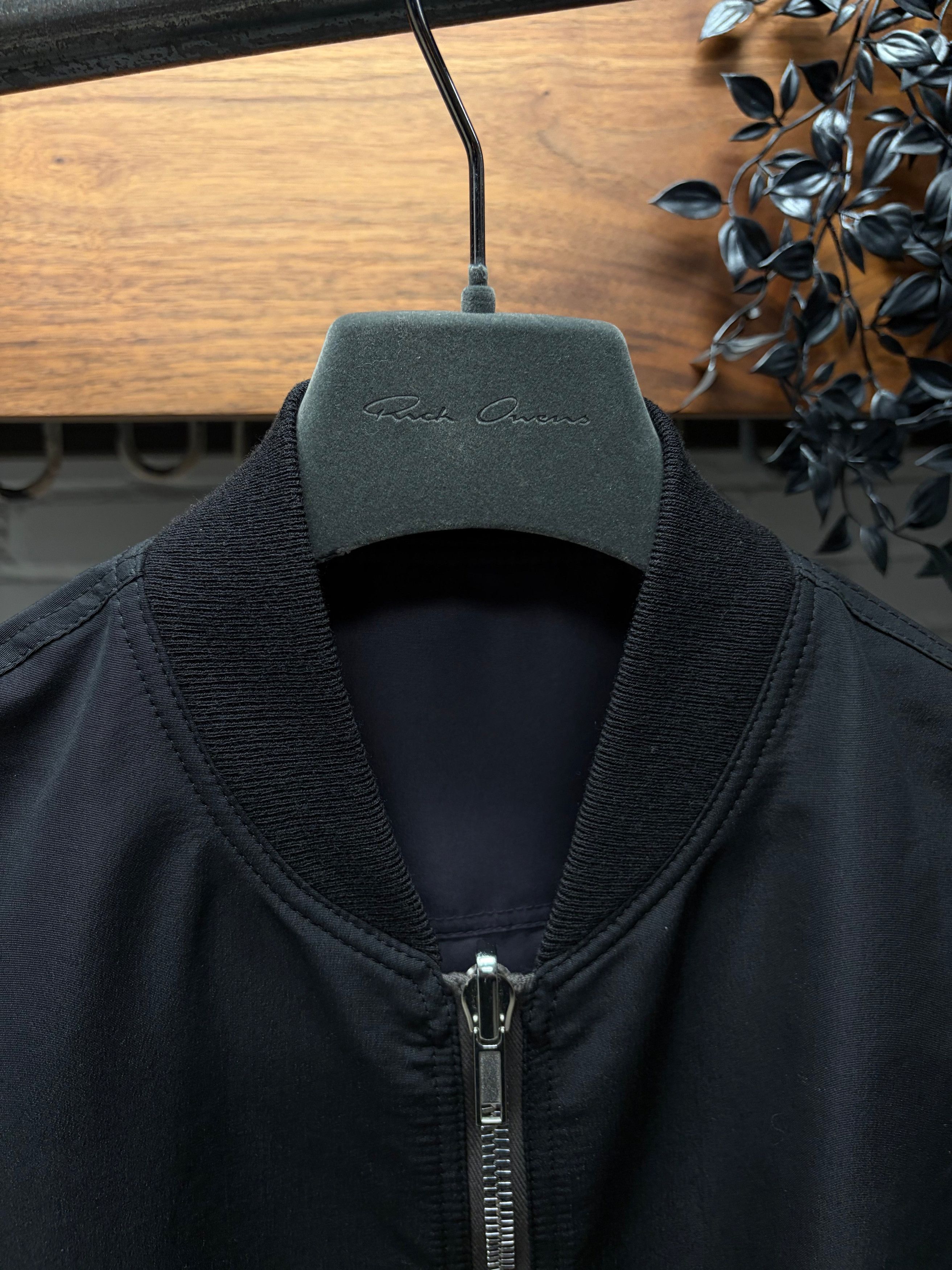 Rick Owens AW2021 Rick Owens ‘Phlegethon’ Black/Plum Reversible Bomber Jacket Size US M / EU 48-50 / 2 - 2 Thumbnail