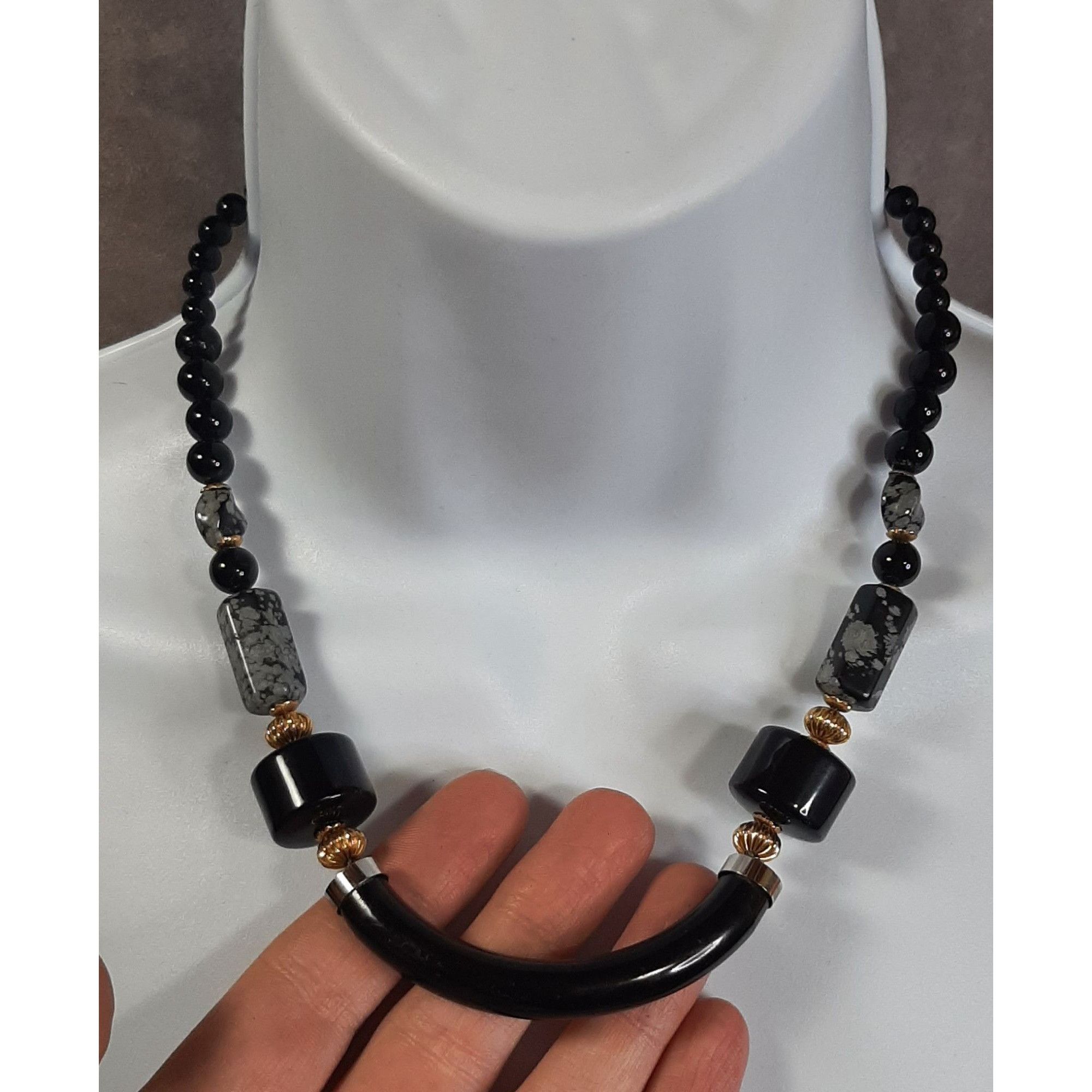 Other Vintage Black Lucite And Snowflake Obsidian Necklace Size ONE SIZE - 3 Thumbnail