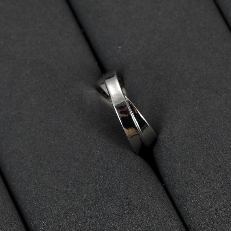Jewelry Men's Light Luxury Open Mobius Ring Size ONE SIZE - 3 Thumbnail