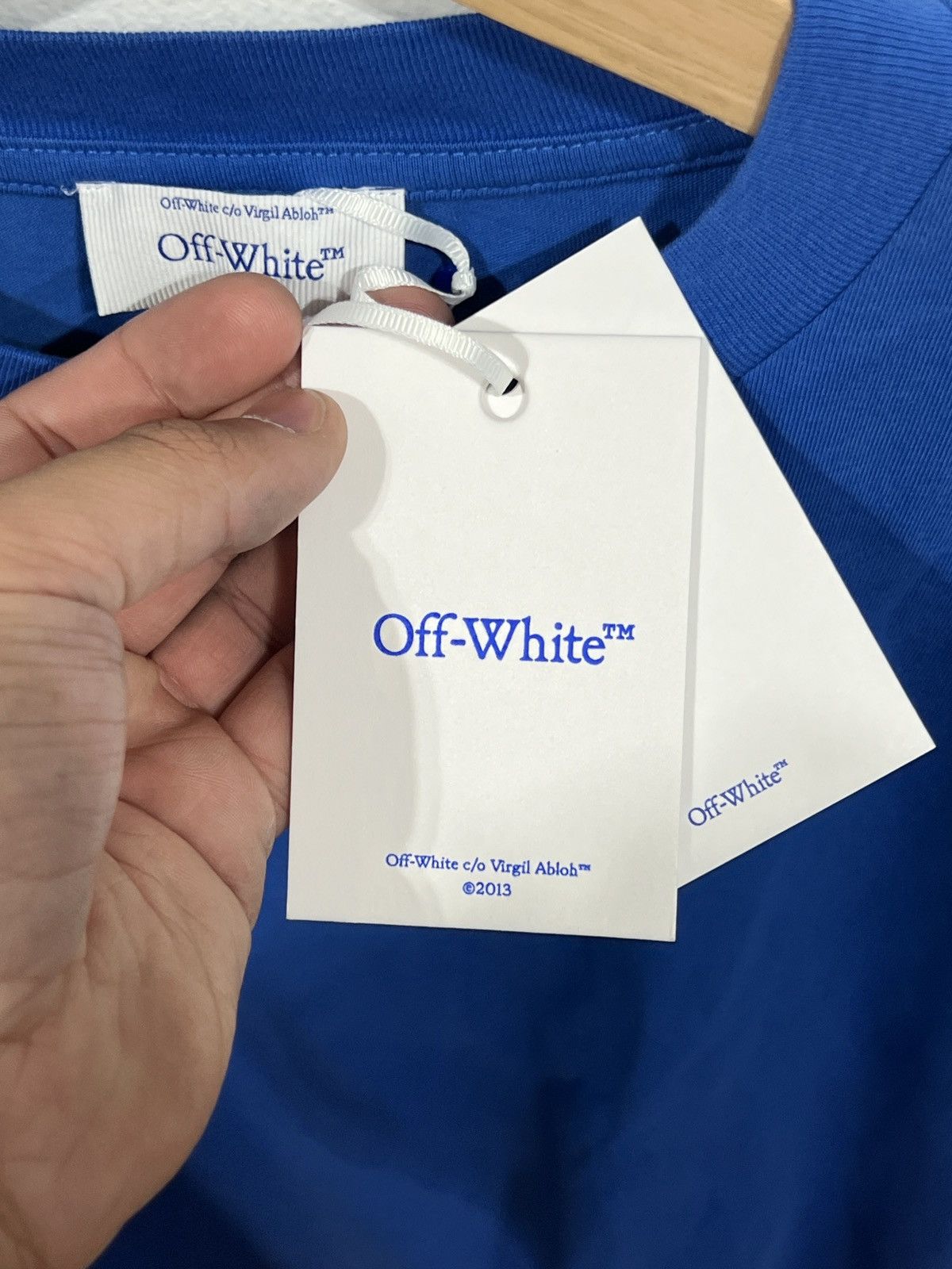 Off-White Off-White Bandana Blue Arrow Tee Size US M / EU 48-50 / 2 - 4 Thumbnail