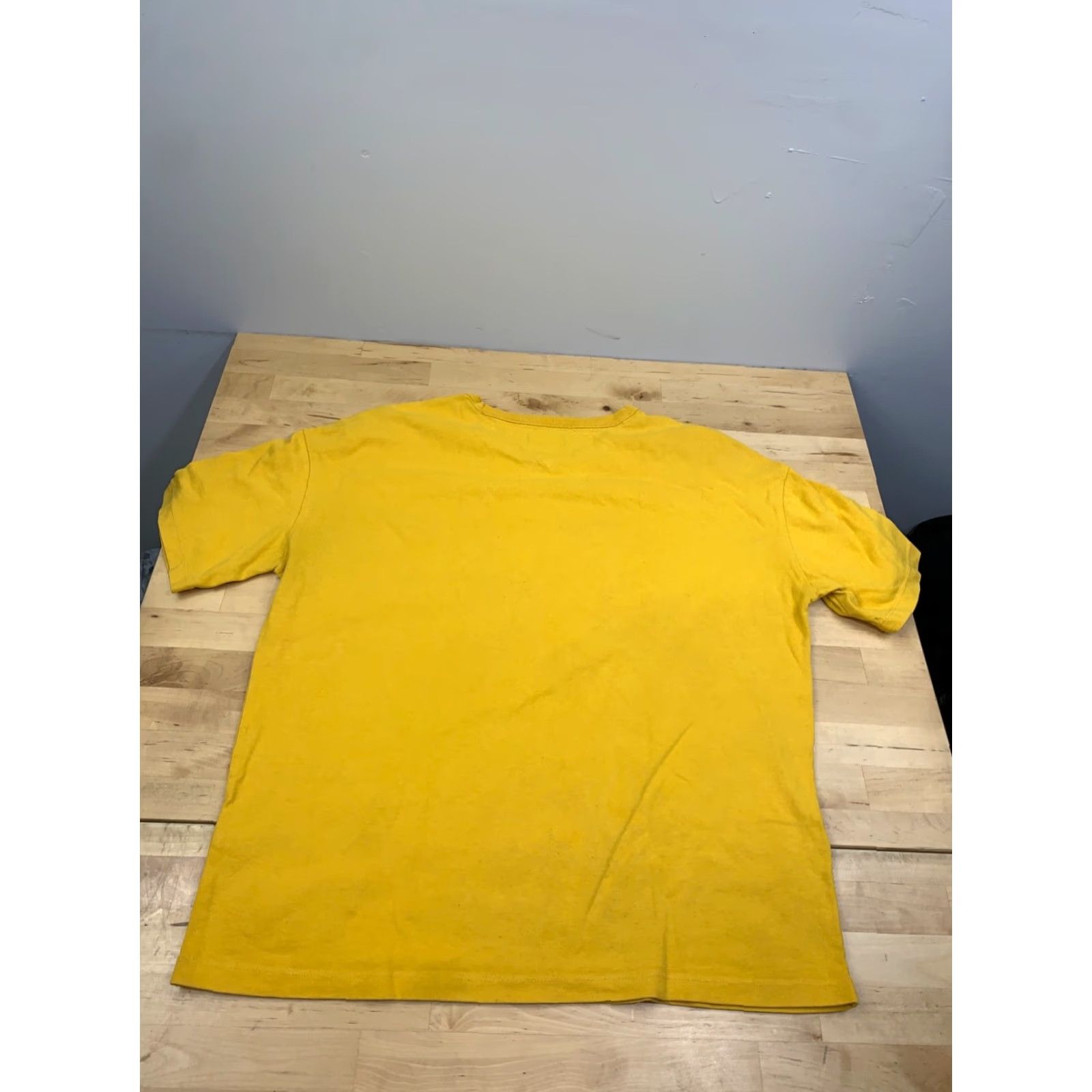 Tommy Hilfiger VINTAGE Tommy Jeans Shirt Unisex L Yellow Casual Y2K Logo Pullover 12265 Size US L / EU 52-54 / 3 - 8 Thumbnail