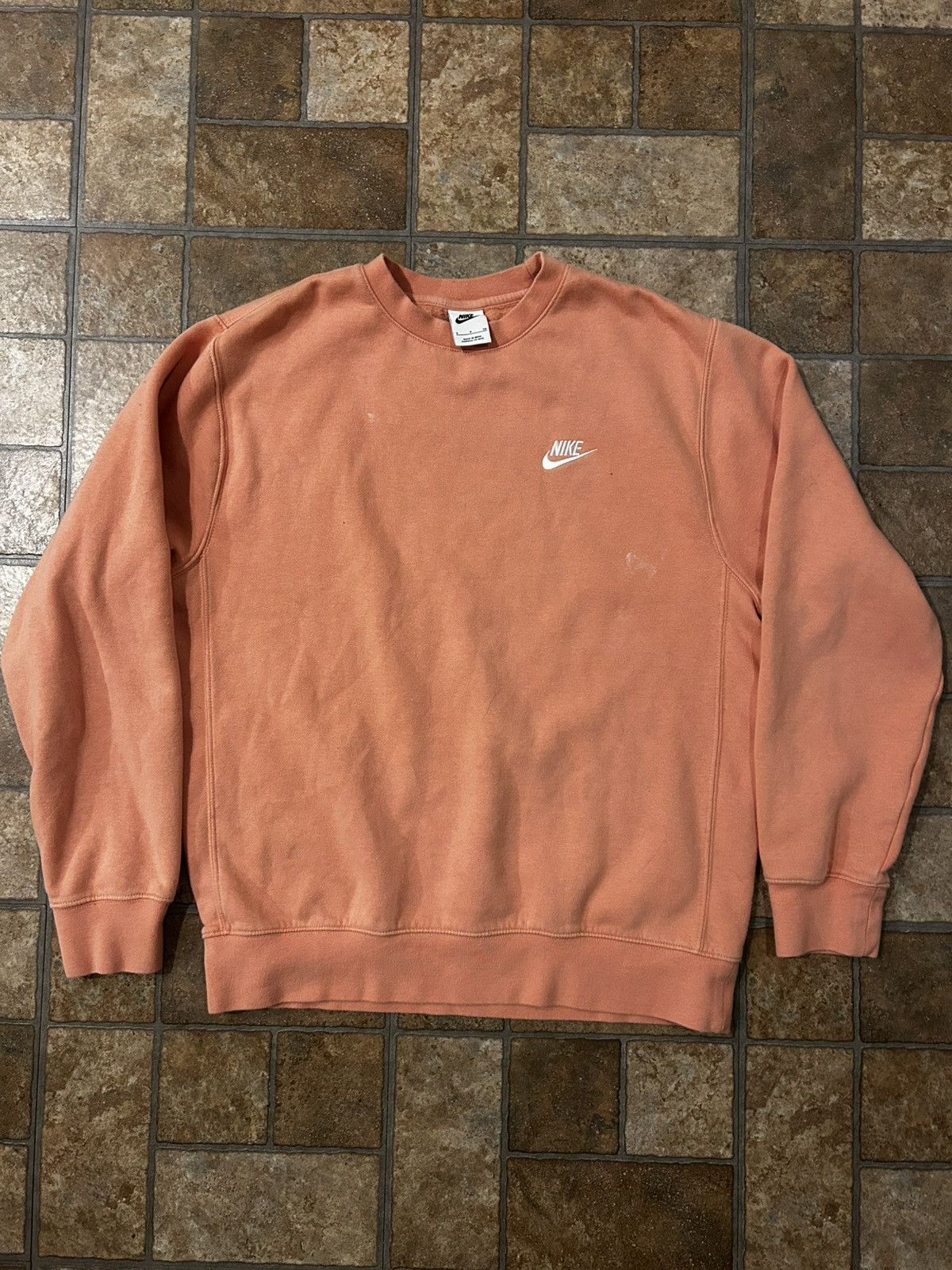 Nike Nike- pastel pink Crew neck Sz: S Size US M / EU 48-50 / 2 - 1 Thumbnail