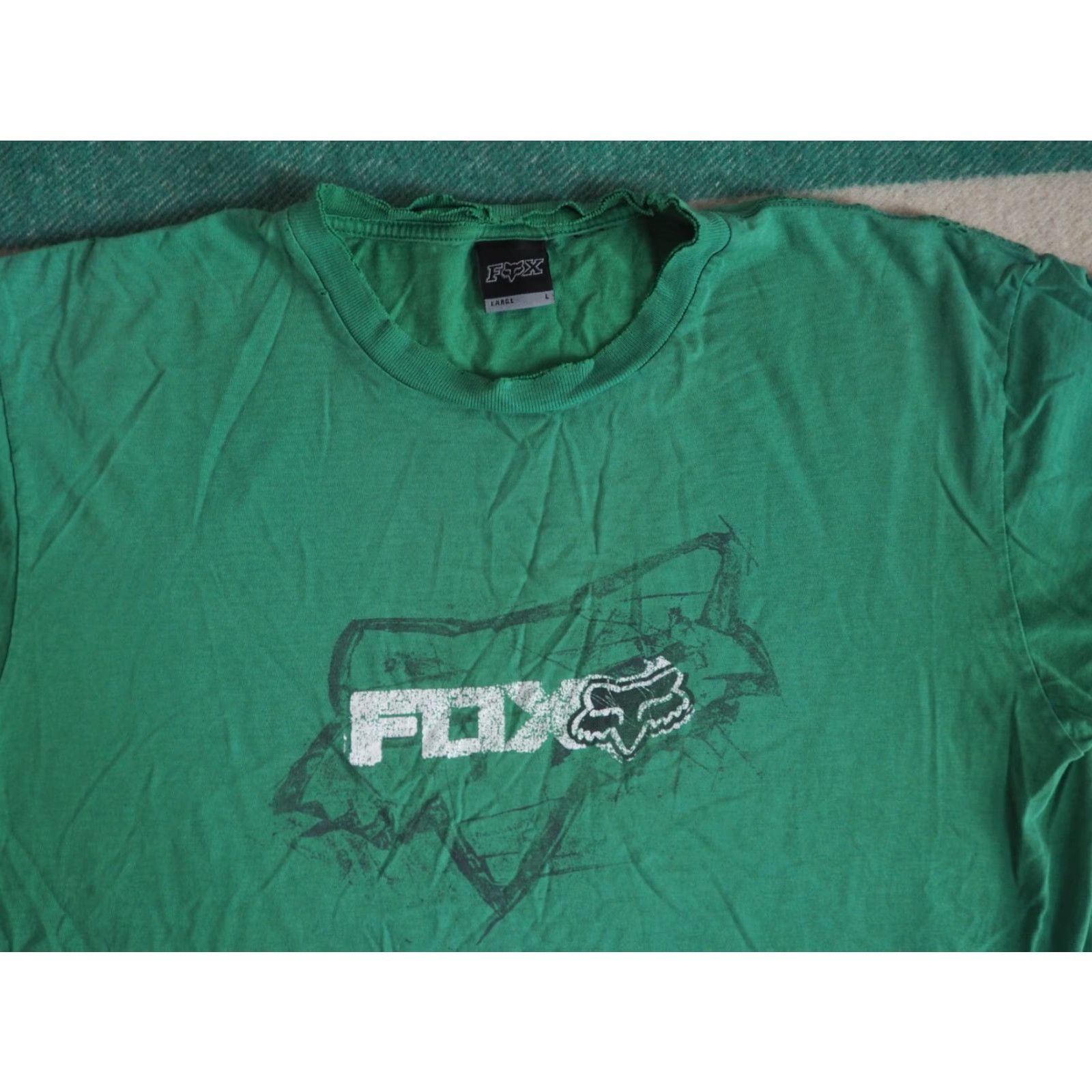 Fox Racing VTG Fox Racing Distressed Logo Green Tee T-Shirt L Unisex 2000s MX MTB Moto Graphic Tee Size US L / EU 52-54 / 3 - 3 Thumbnail