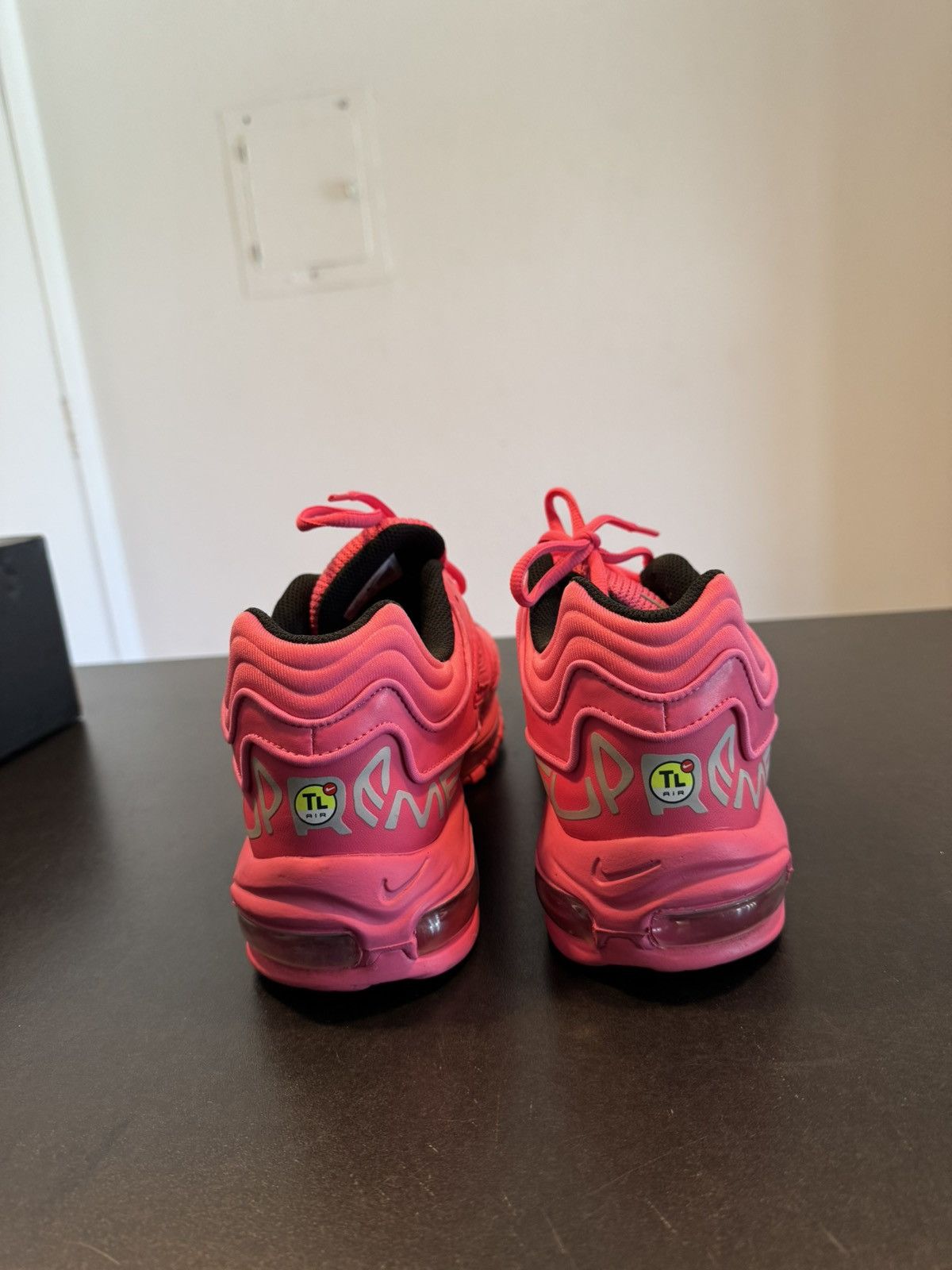 Nike × Supreme Nike x Supreme Airmax 98 Pink Size US 12 / EU 45 - 5 Thumbnail