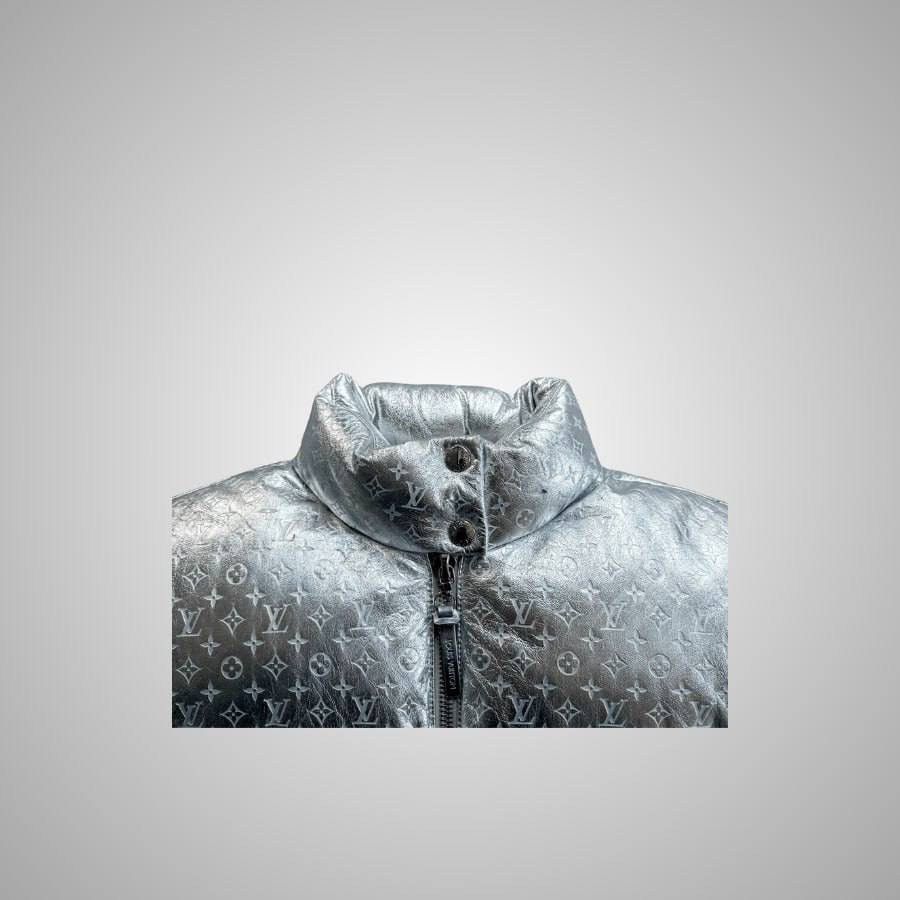 Louis Vuitton LOUIS VUITTON SILVER EMBOSSED MONOGRAM WOMAN'S VEST Size US M / EU 48-50 / 2 - 3 Thumbnail