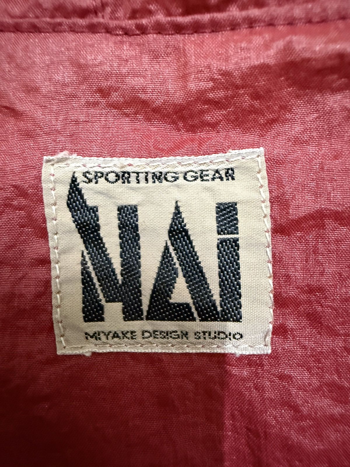 Issey Miyake Vintage issey miyake hai sporting gear long jacket nylon Size US L / EU 52-54 / 3 - 7 Thumbnail