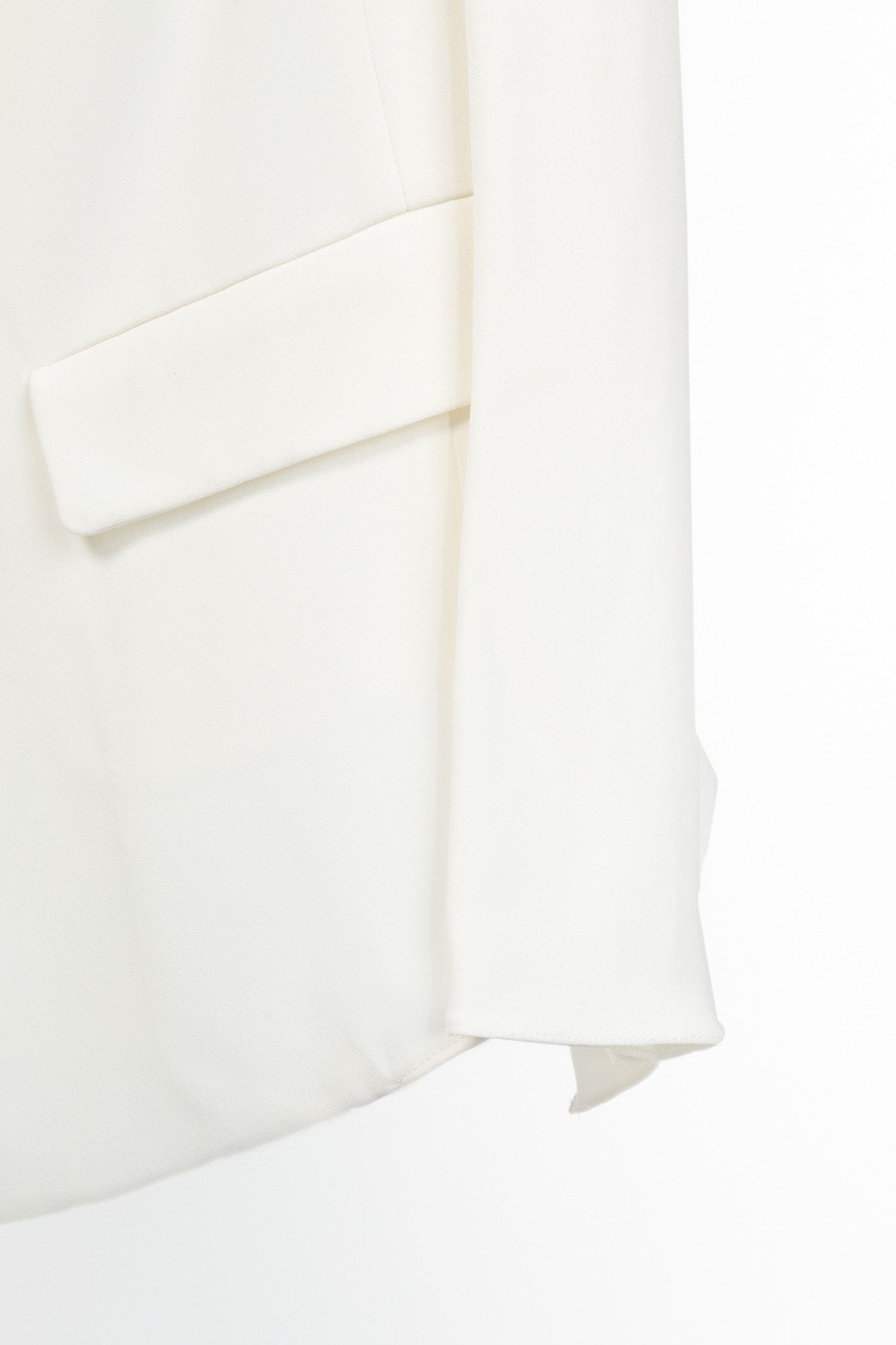 Chloe Chloe "Milk" Crepe Bell-Sleeve Open-Front Blazer Size M / US 6-8 / IT 42-44 - 6 Thumbnail