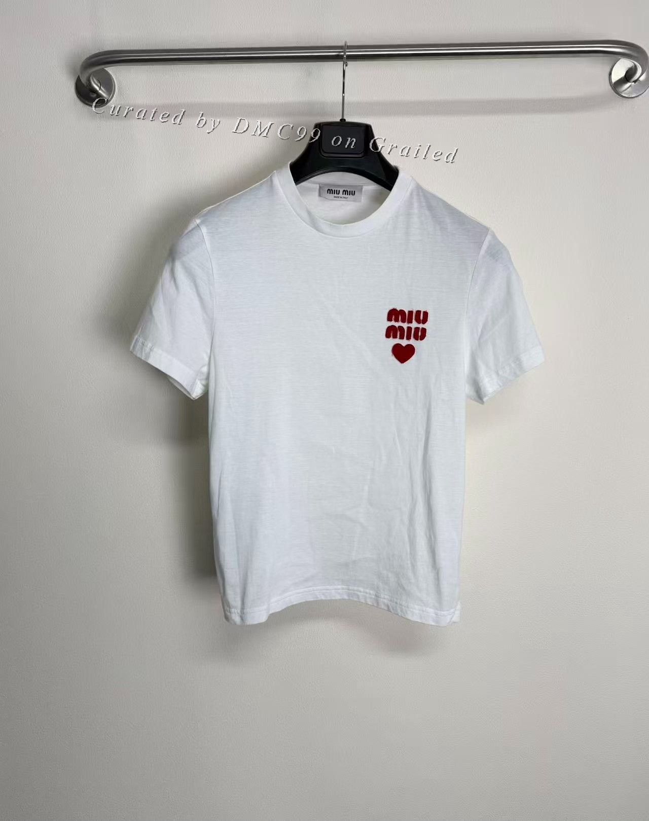 Miu Miu Miumiu White Heart Patch Embroidered T-shirt Size S / US 4 / IT 40 - 1 Thumbnail