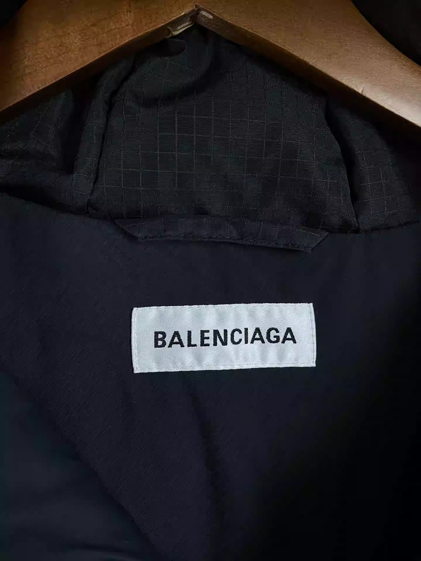 Balenciaga Balenciaga hooded down jacket Size US S / EU 44-46 / 1 - 4 Thumbnail