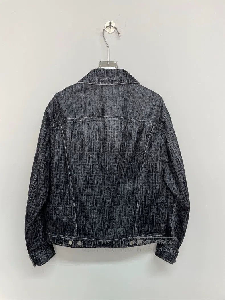Fendi Fendi Velvet Printed Denim Jacket in Black and Grey Size US M / EU 48-50 / 2 - 6 Thumbnail