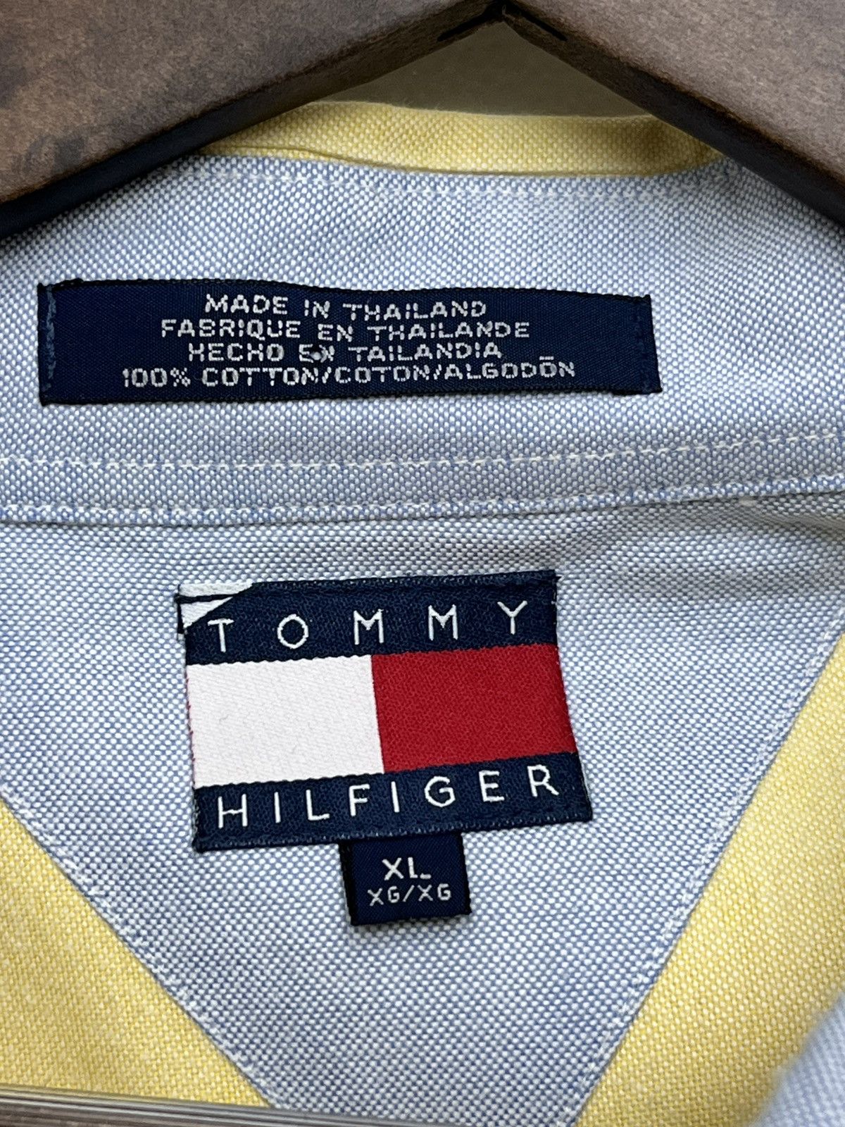 Tommy Hilfiger Tommy Hilfigure Vintage Shirt Size US XL / EU 56 / 4 - 3 Thumbnail