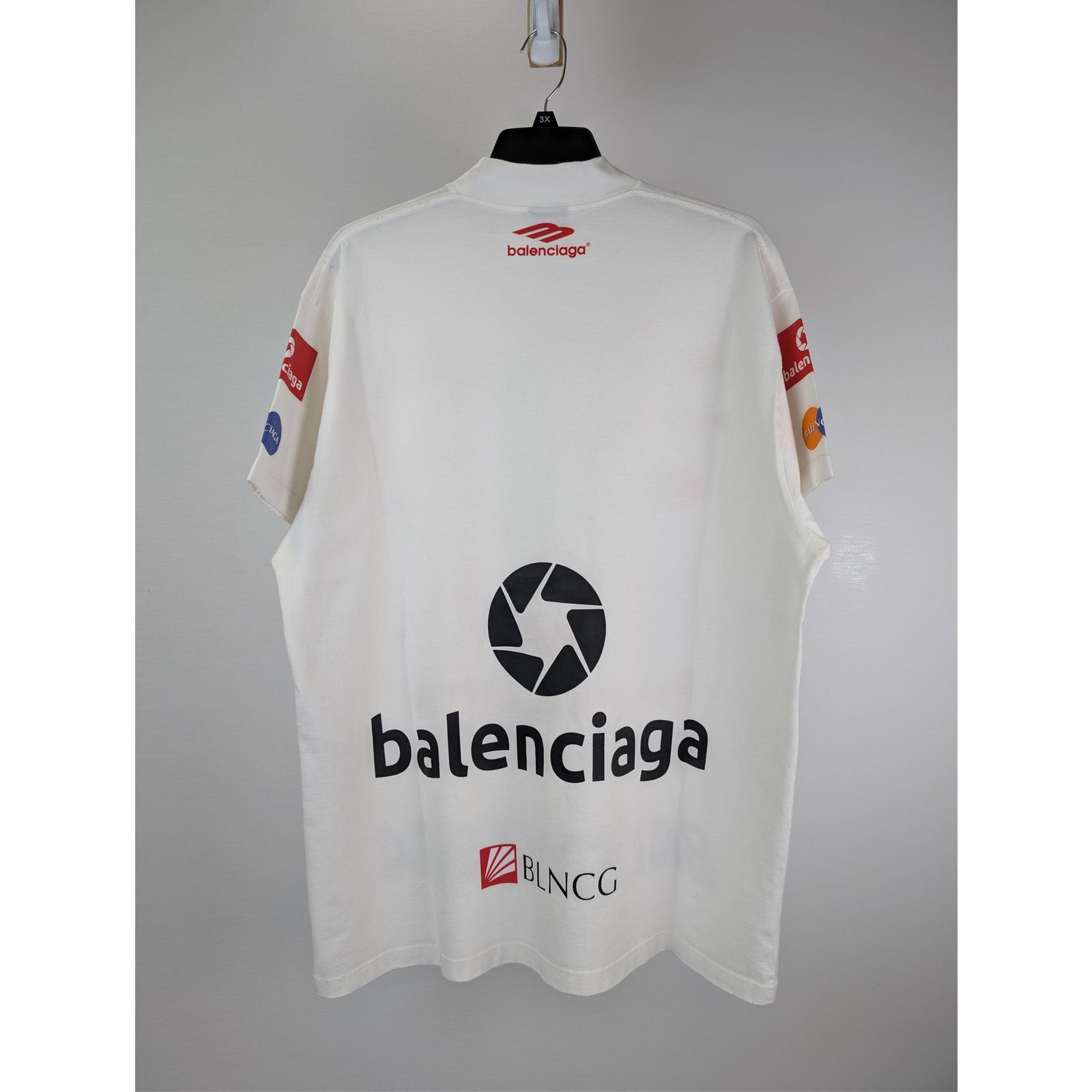 Balenciaga o1rshd1 Top League Vintage Jersey Short Sleeve T-Shirt White Size US M / EU 48-50 / 2 - 14 Thumbnail