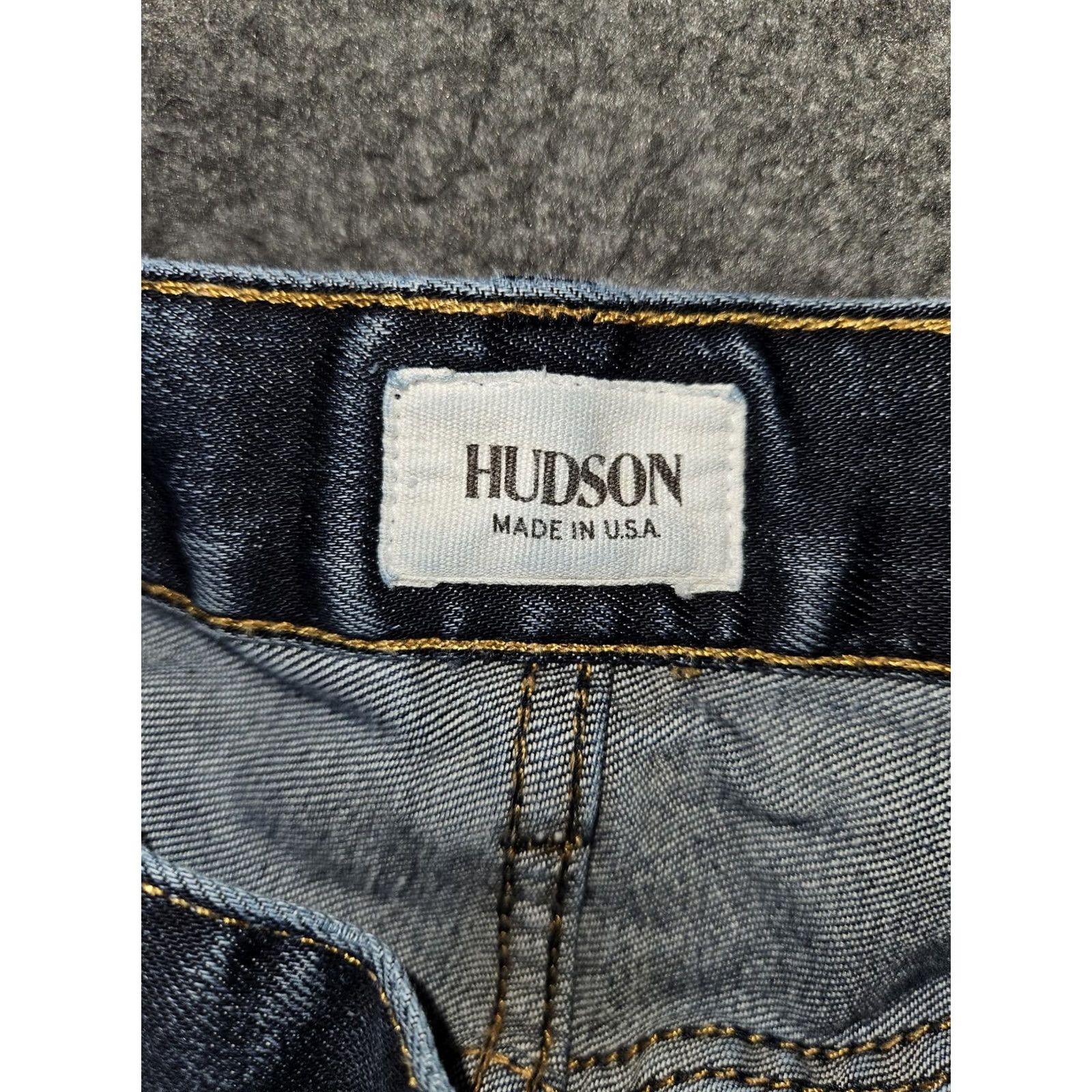 Hudson Hudson Jeans Mens 33 Blue Straight Leg Button Fly Made in USA Dark Wash Denim 98% Cotton 2% Elastan Distressed Logo Back Pocket Flag/Union Jack Size US 33 - 3 Thumbnail