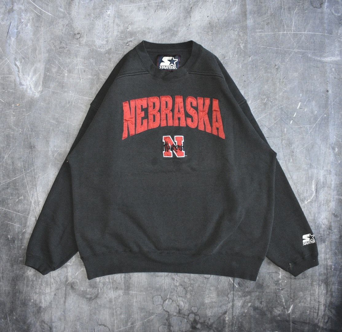 Starter × Vintage Vintage 90s Nebraska Cornhuskers Starter Sweatshirt (XL) Size US XL / EU 56 / 4 - 1 Thumbnail