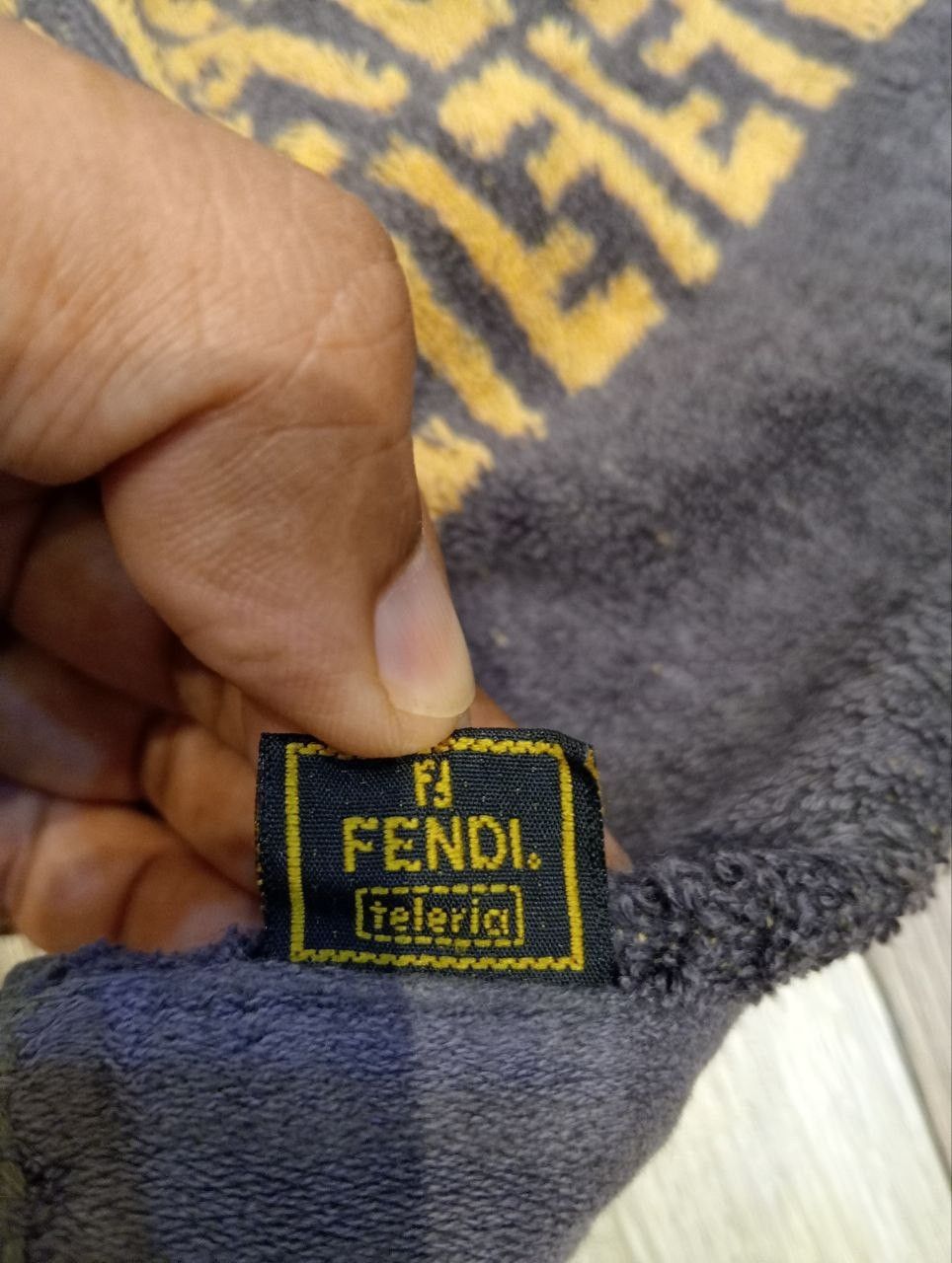 Fendi VINTAGE FENDI MONOGRAM TOWEL Size ONE SIZE - 4 Thumbnail