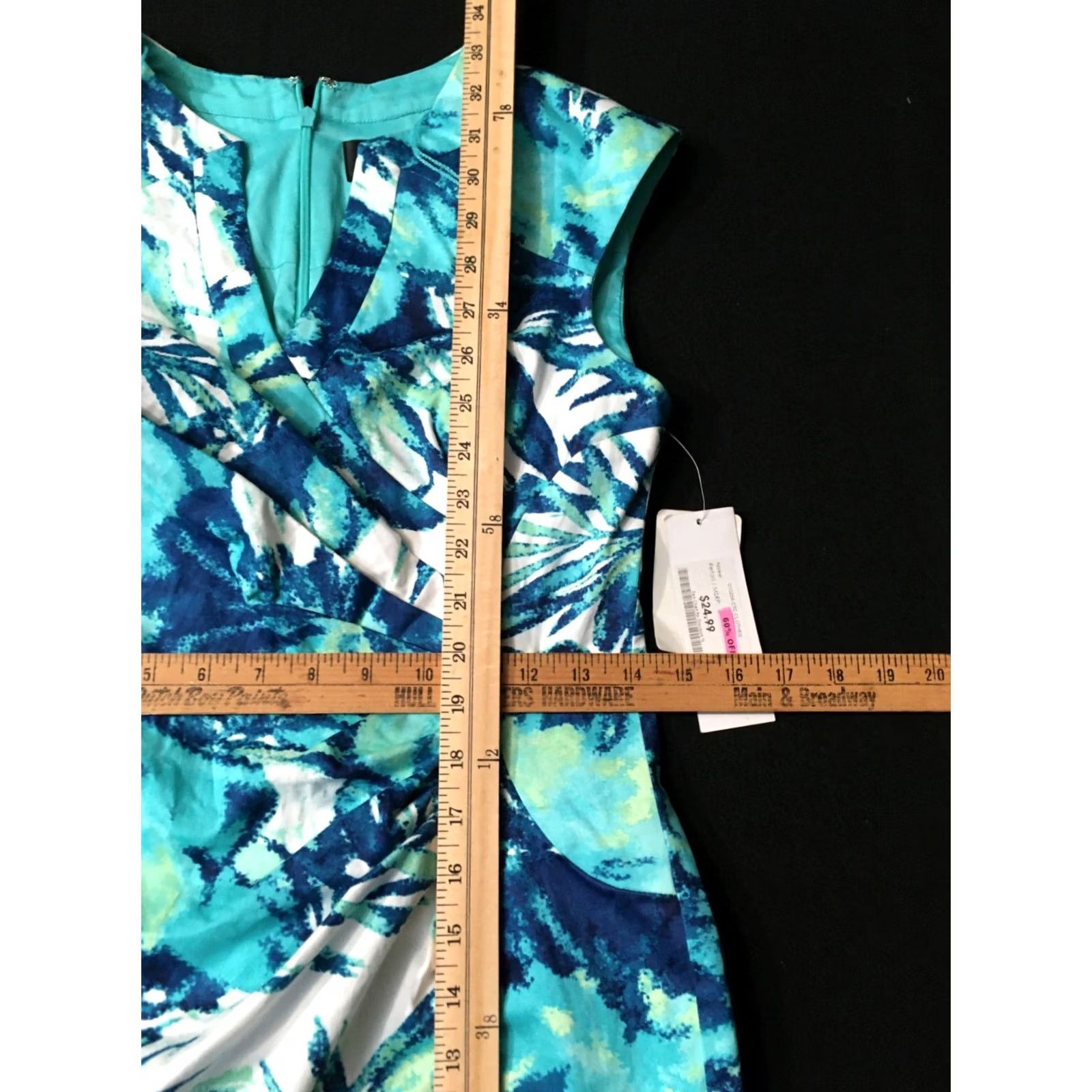 Adrianna Papell Adrianna Papell Women's lime floral Fit & Flare Sleeveless V-Neck Dress Sz 4 - Short - Polyester Blend - Formal Size S / US 4 / IT 40 - 2 Thumbnail