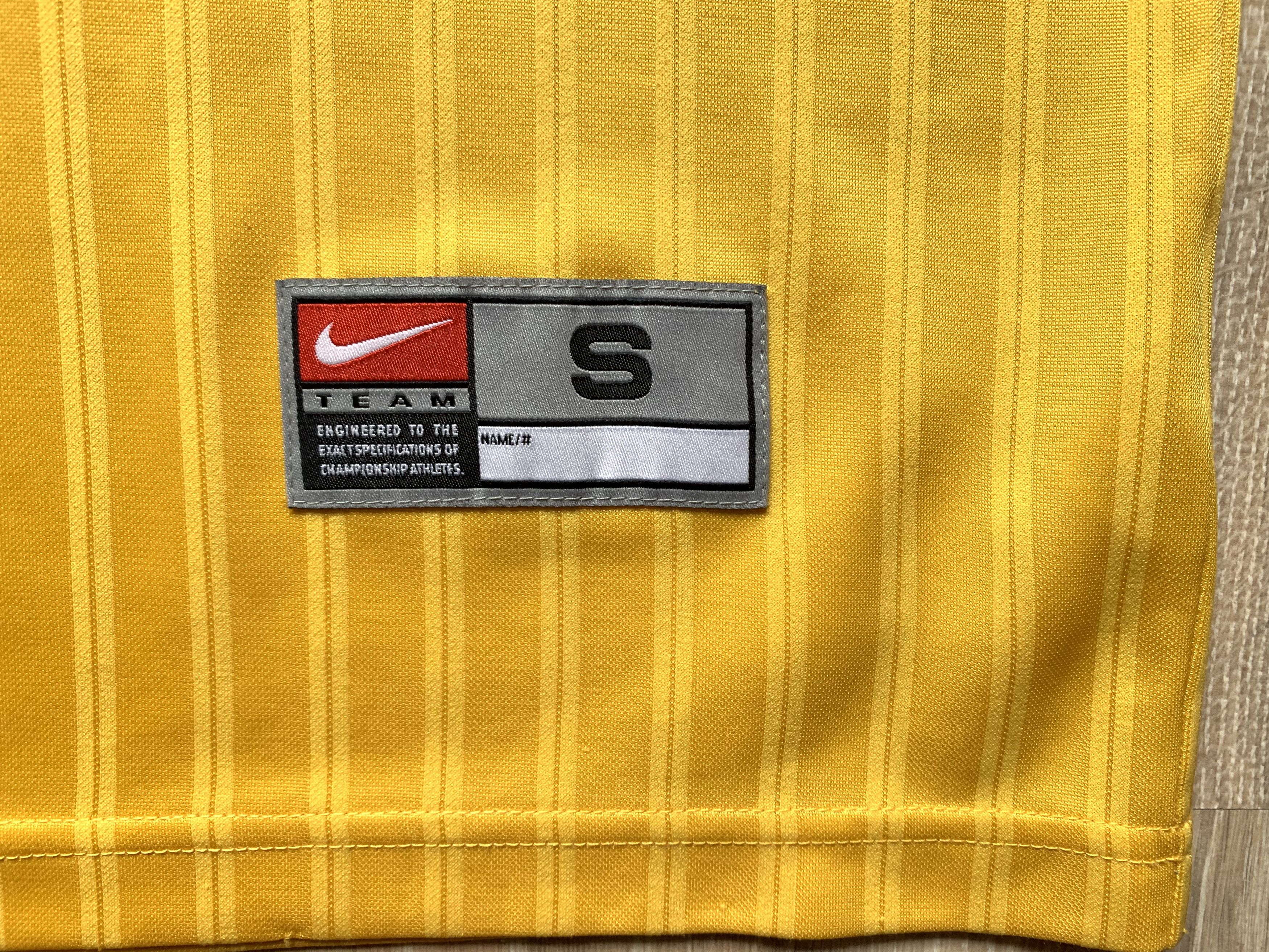 Nike × Vintage Vintage Nike Universal Parking Jersey #8 Khan Size US S / EU 44-46 / 1 - 8 Thumbnail