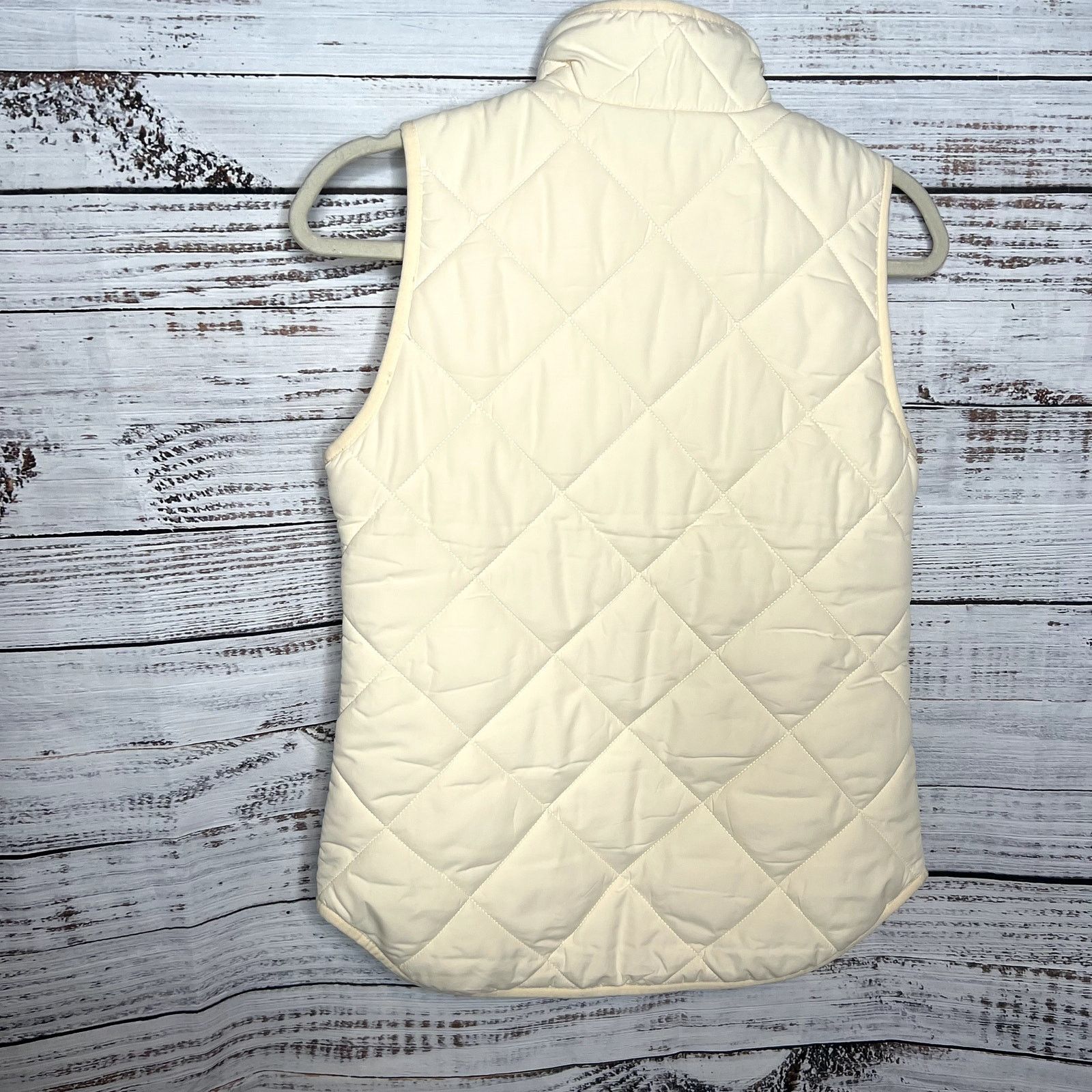 J.Crew J.Crew Cream Quilted Excursion Vest Zip Front Puffer XXS Size XXS / US 00 / IT 34 - 4 Thumbnail