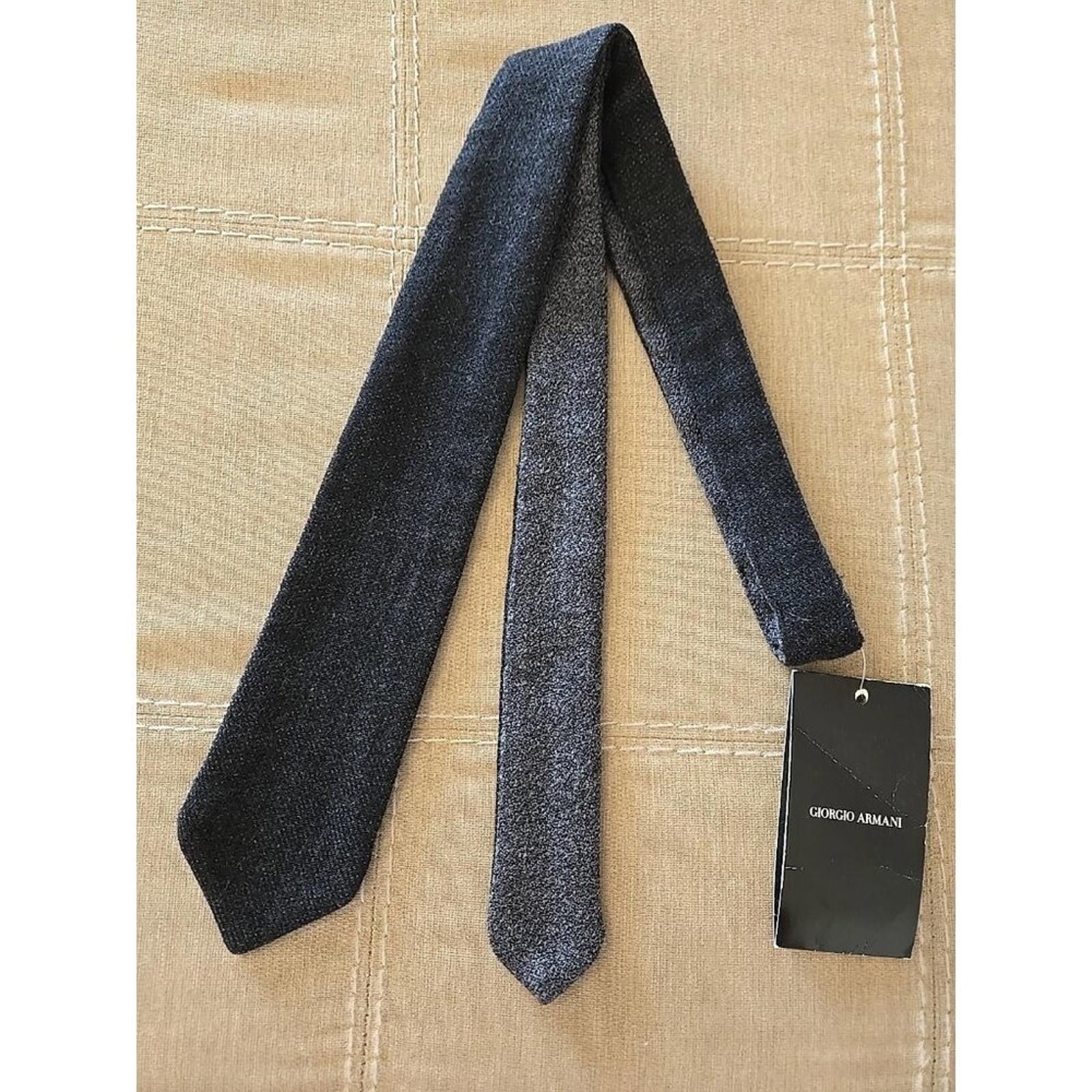 Giorgio Armani VTG Giorgio Armani Handmade Neck Tie Made in Italy '90s Size ONE SIZE - 1 Thumbnail