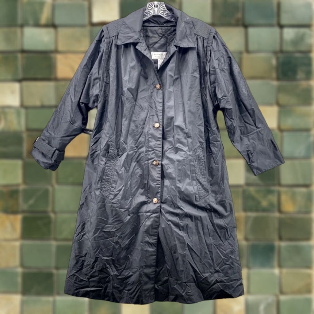 Rains VINTAGE Maggie Lawrence Rain Coat Womens Petite 12 Black Lined Outdoor Snow Y2K Coat Women Black Petite 12 Rain Coat Size XL / US 12-14 / IT 48-50 - 1 Thumbnail