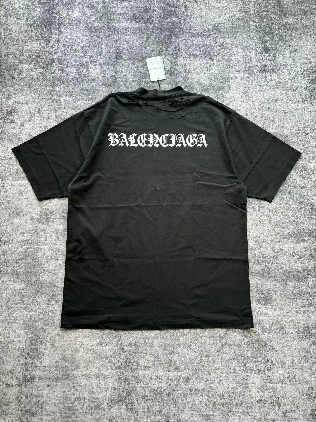 balenciaga black logo distressed short sleeve tee