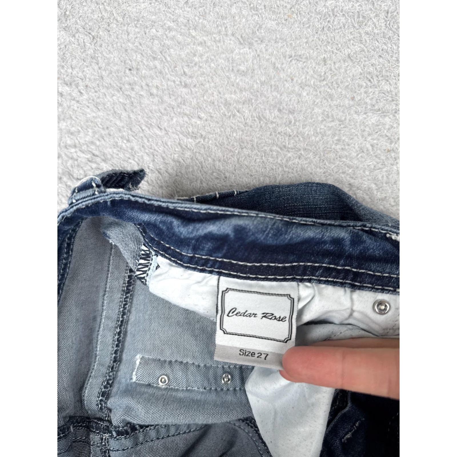 Vintage Cedar Rose Jeans Womens Bootcut Blue 27 Low Rise Stretch Denim 27x32 Rhinestone Embroidered Pockets Size 27" / US 4 / IT 40 - 7 Thumbnail