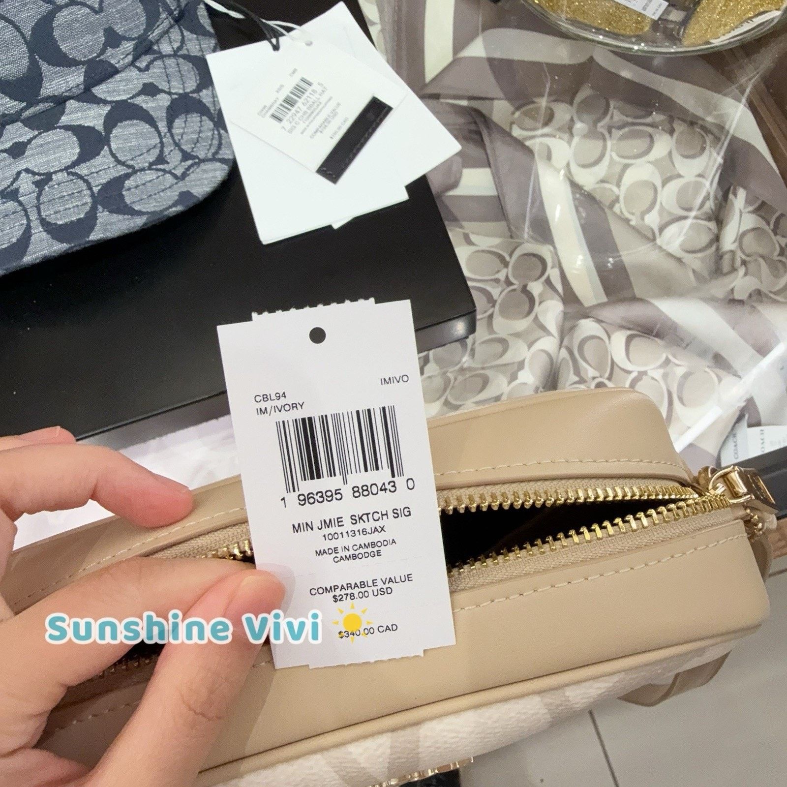 Coach NWT COACH Mini Jamie Camera Bag Canvas CBL94 Gold/Ivory Size ONE SIZE - 5 Thumbnail