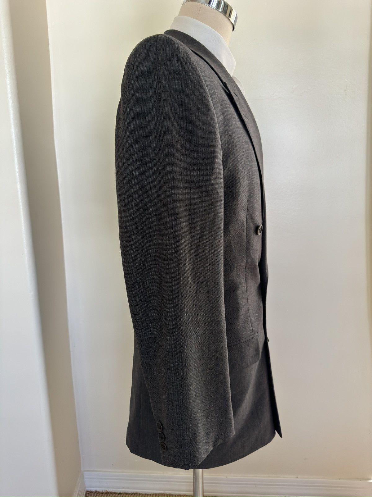 Bergdorf Goodman × Valentino Valentino Made In Italy DB Peak Lapel Wool Suit in Grey 40L Size 40L - 6 Thumbnail