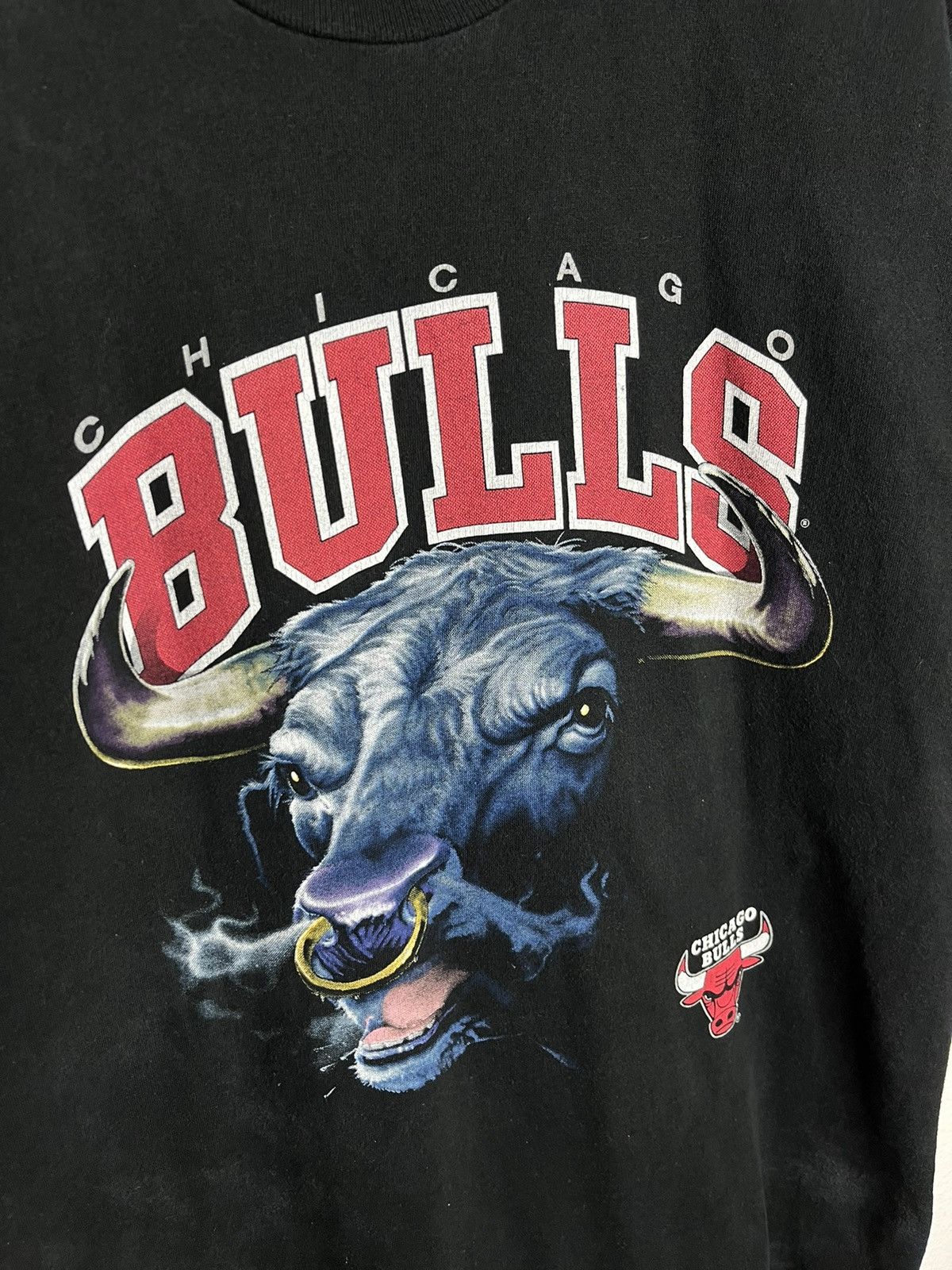 Vintage Tshirt CHICAGO BULLS 1991 Size US XL / EU 56 / 4 - 2 Thumbnail