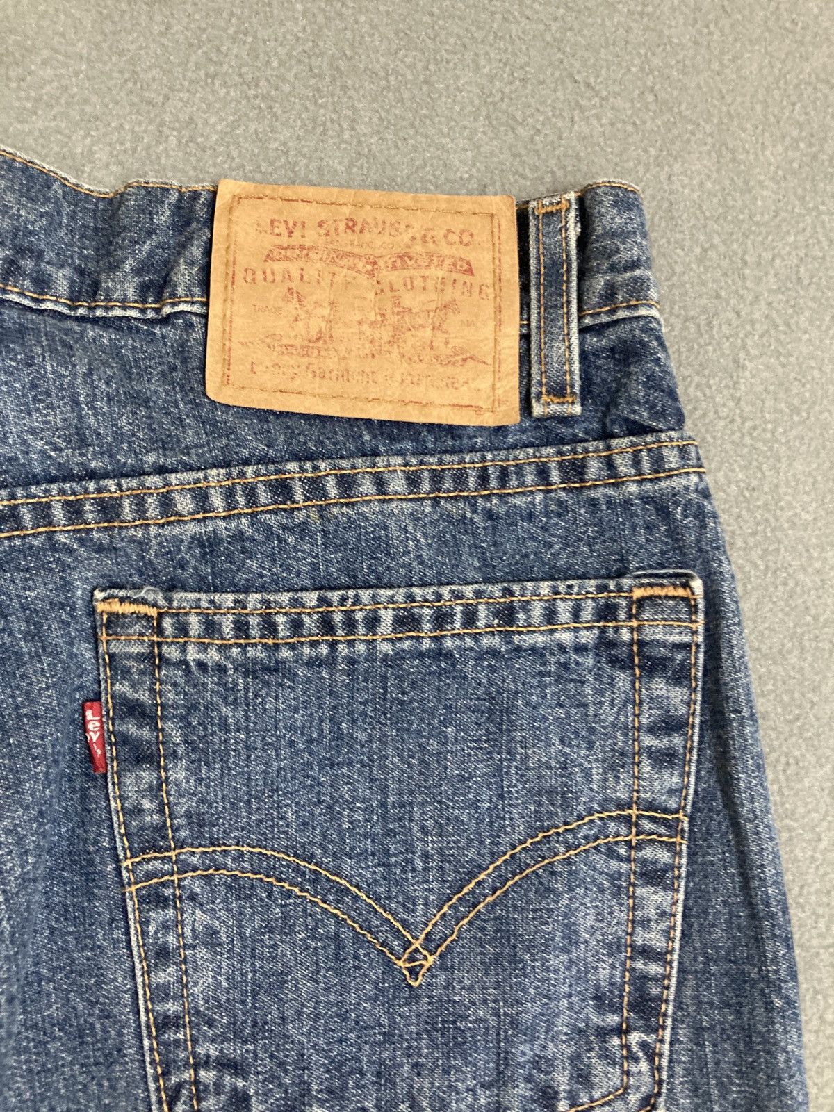 Levi's Vintage 90’s Levis 5001 flare jeans Made in USA Size US 32 / EU 48 - 11 Thumbnail