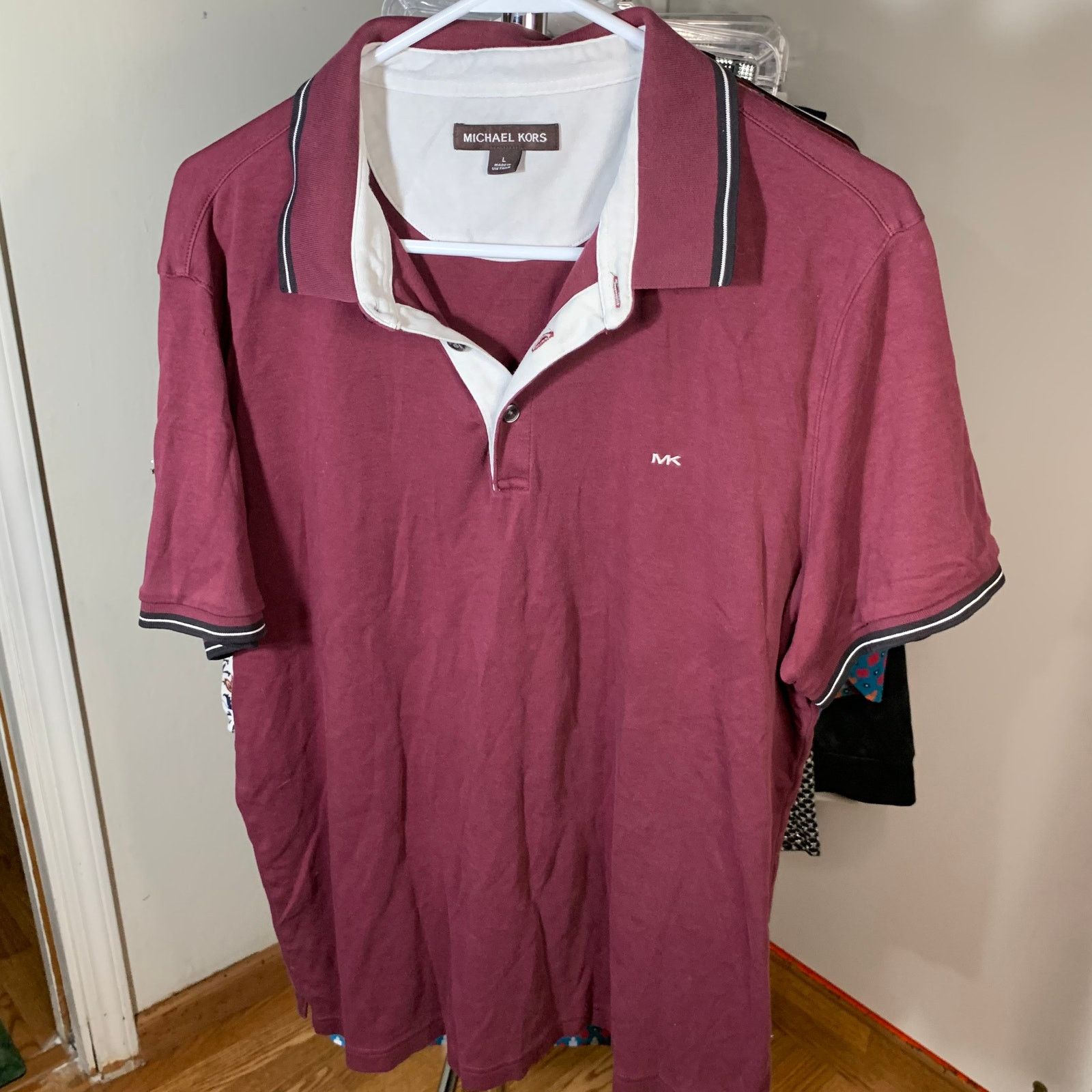 Michael Kors Michael Kors Men's Red Short Sleeve Shrits Size L Size US L / EU 52-54 / 3 - 7 Thumbnail