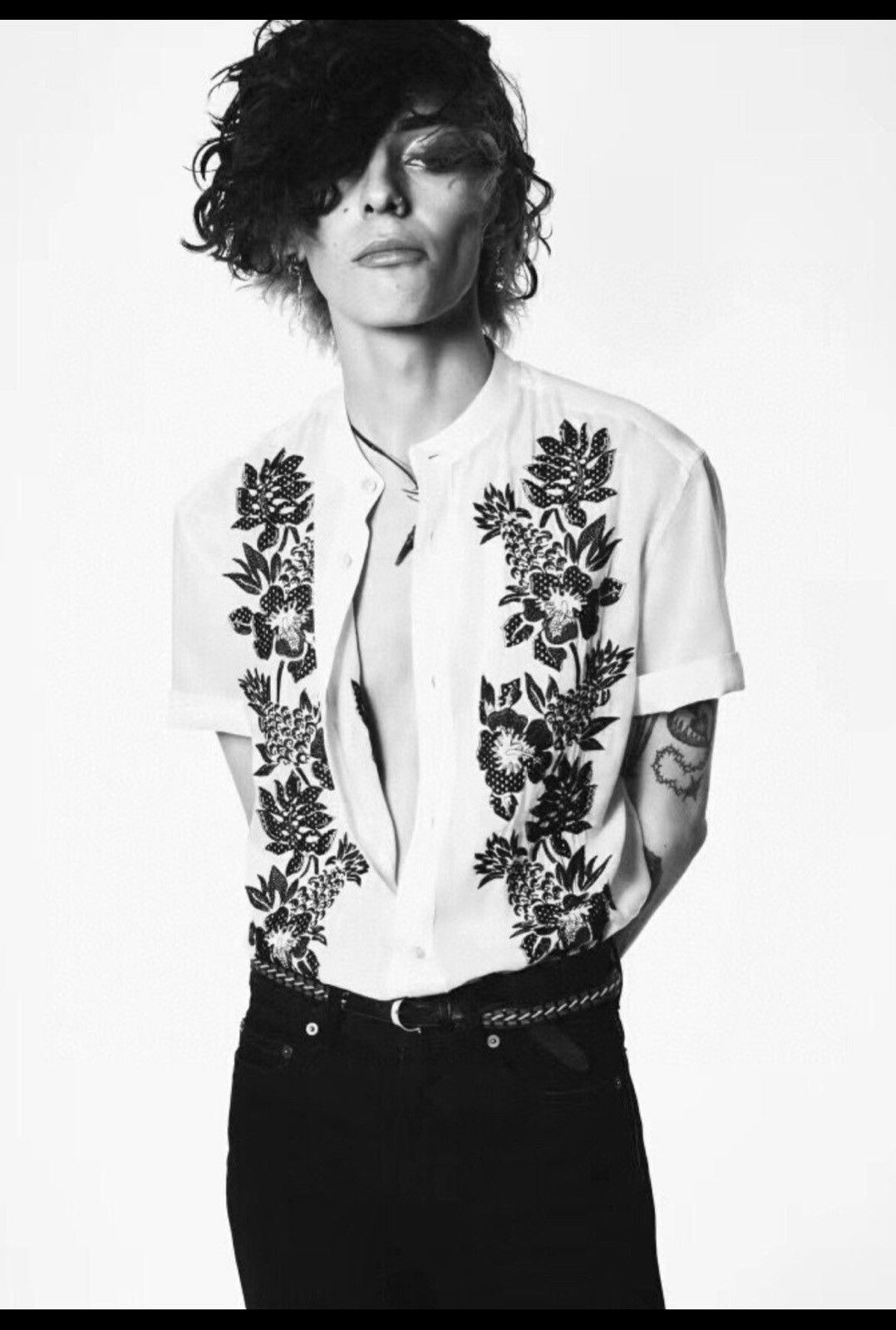Saint Laurent Paris Saint Laurent SLP 20FW Henry Collar Floral Embroidered Shirt Size US L / EU 52-54 / 3 - 7 Thumbnail