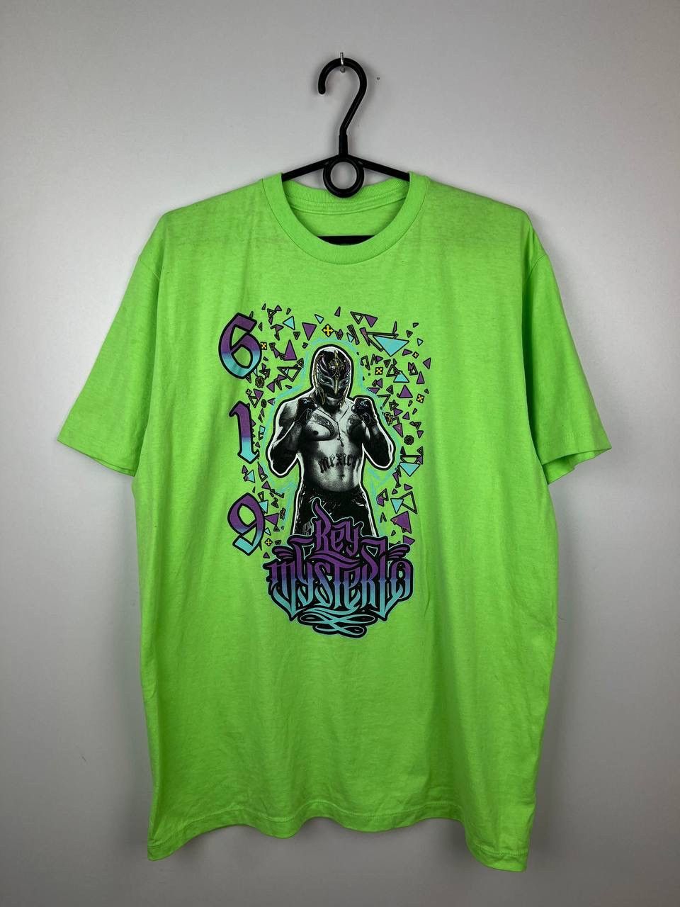 WWE Rey Mysterio WWE wrestling t-shirts size L Size US L / EU 52-54 / 3 - 1 Thumbnail