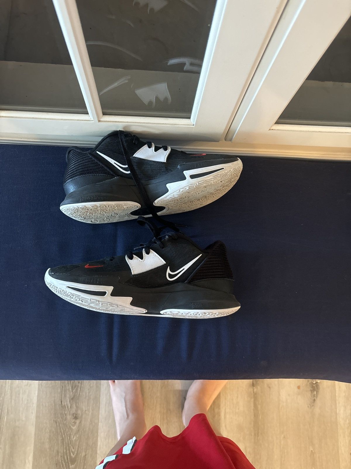 Nike Nike Kyrie Low 5 Dominoes 7.5 Used Size US 7.5 / EU 40-41 - 2 Thumbnail