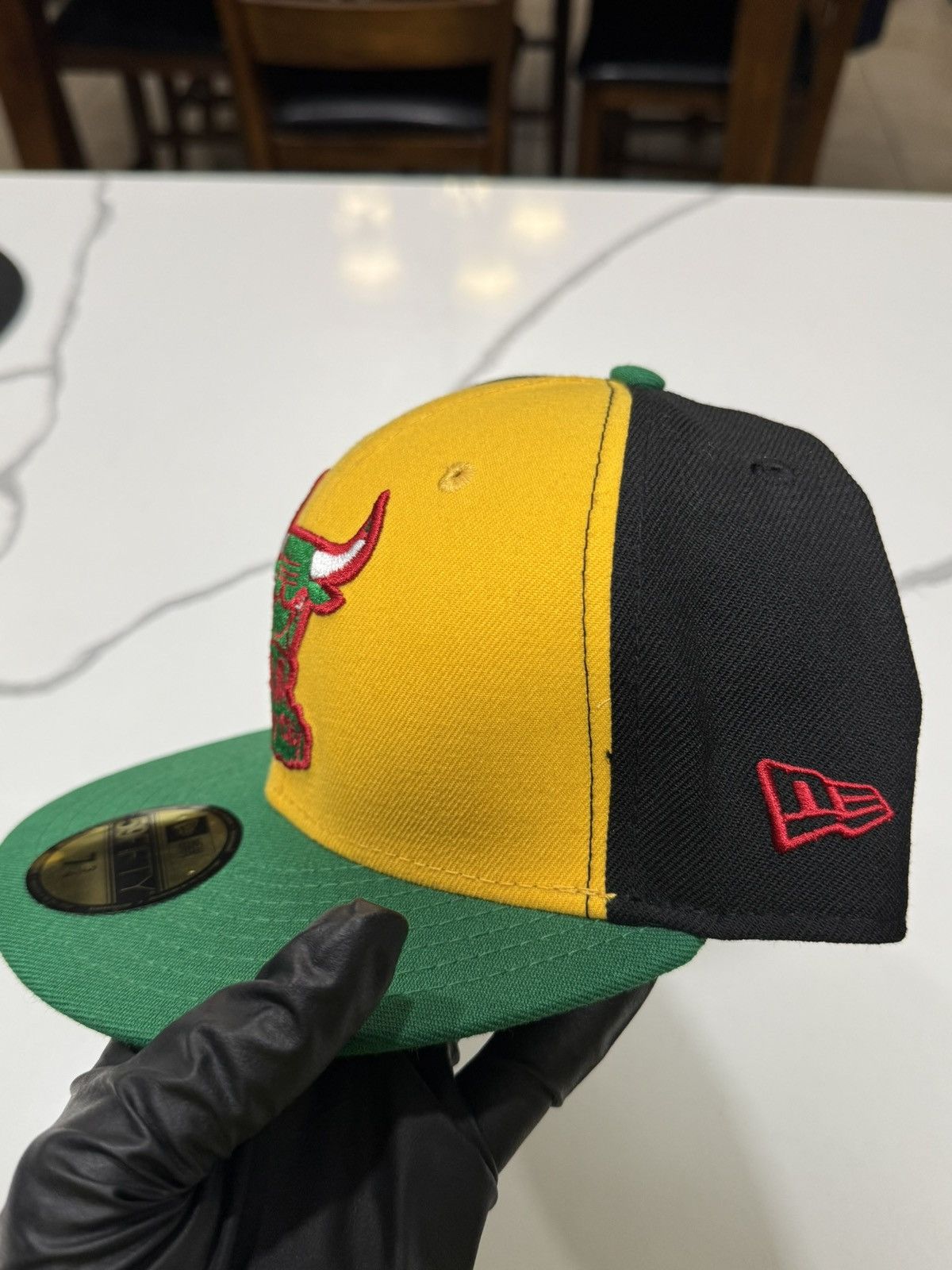 Hat Club × NBA × New Era New Era 59FIFTY World Block Chicago Bulls Hat Size ONE SIZE - 4 Thumbnail