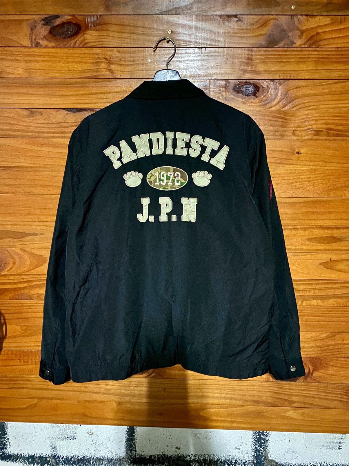 Japanese Brand Pandista Japan Black Coaches Jacket XL – Panda Logo Size US L / EU 52-54 / 3 - 8 Thumbnail