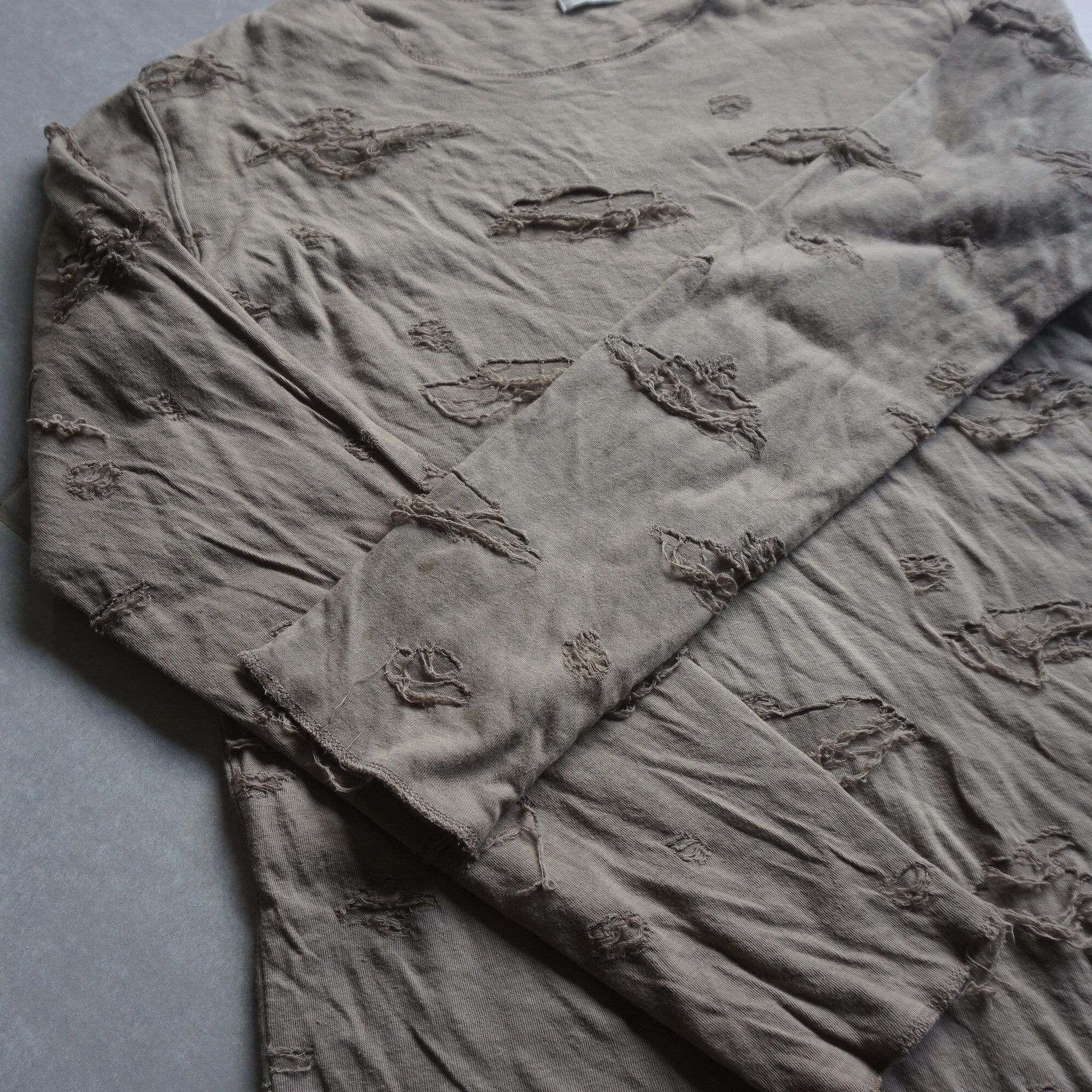 Beams Plus Beams distressed longsleeve Size US M / EU 48-50 / 2 - 6 Thumbnail