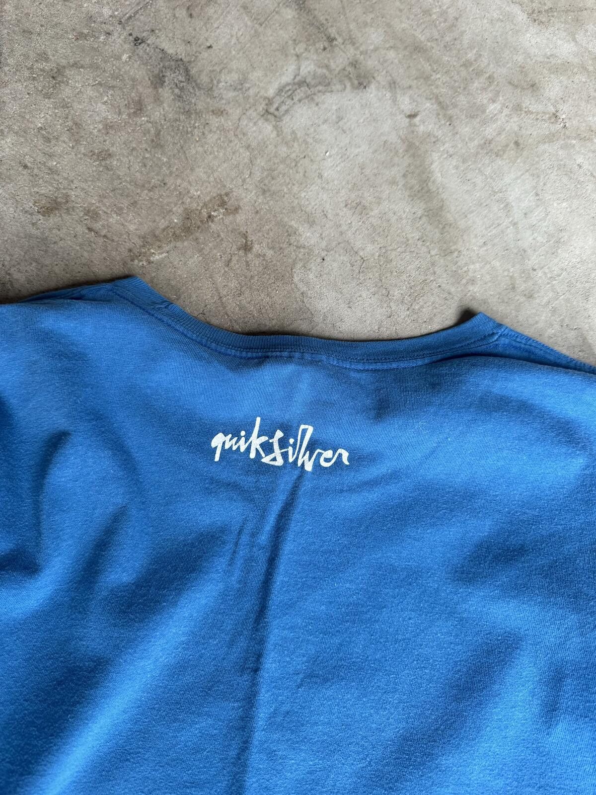Quicksilver Y2K Quiksilver Abstract Wave Blue Graphic Tee XL Size US XL / EU 56 / 4 - 4 Thumbnail