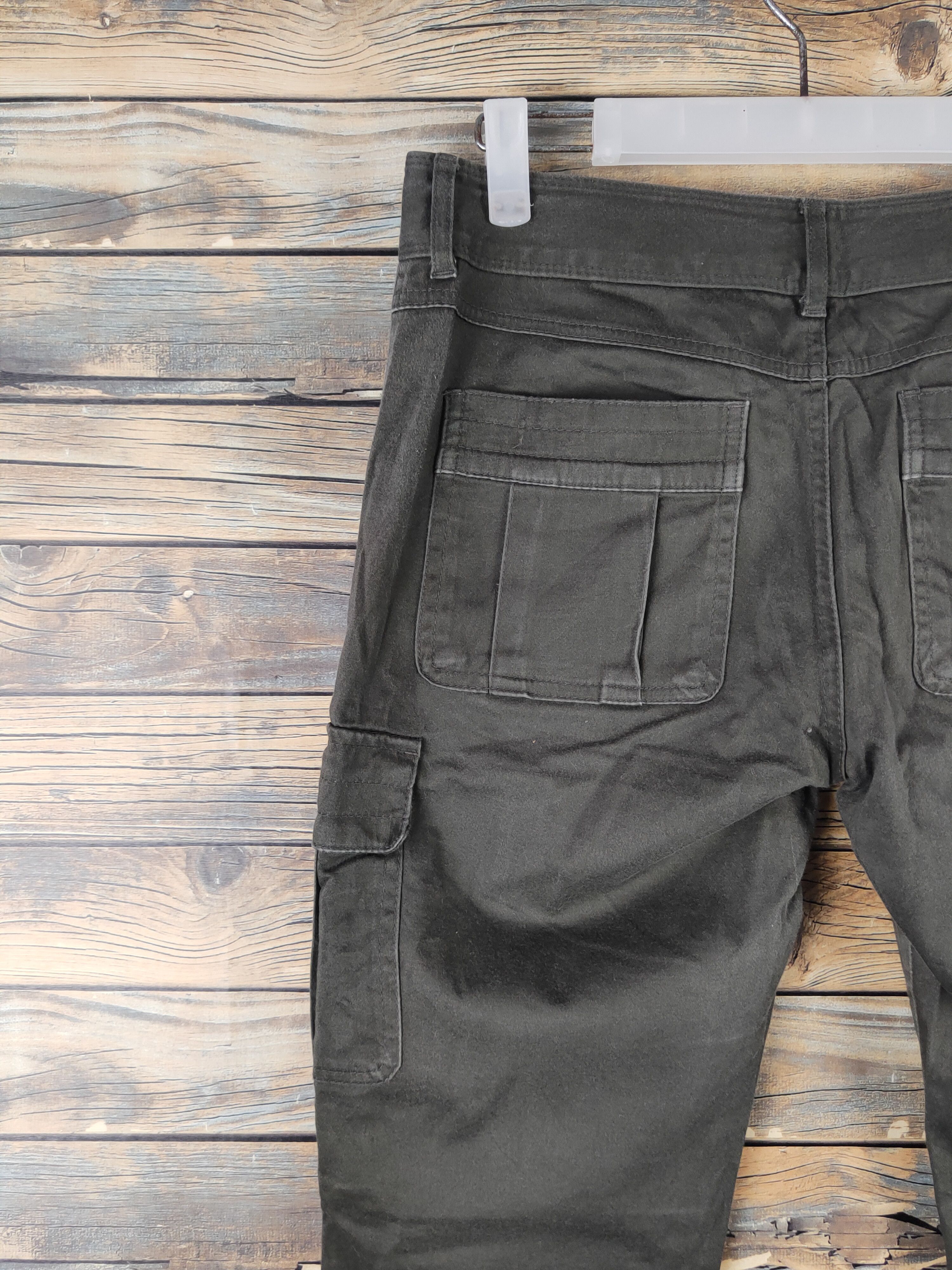 Japanese Brand DL Japanese Brand Dark Olive Multipocket Cargo Pants #2334 Size 28" / US 6 / IT 42 - 8 Thumbnail