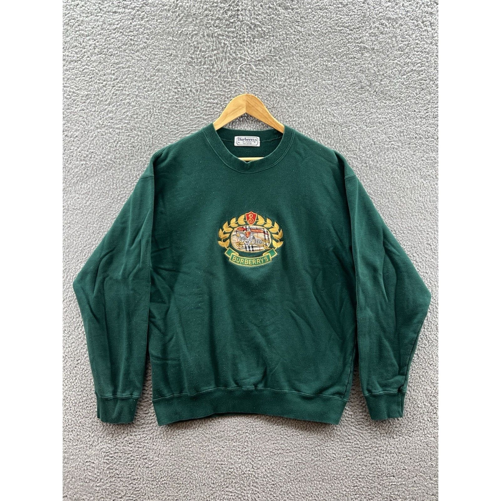 Burberrys Pullover Embroidered Spell Out Crewneck Size XL