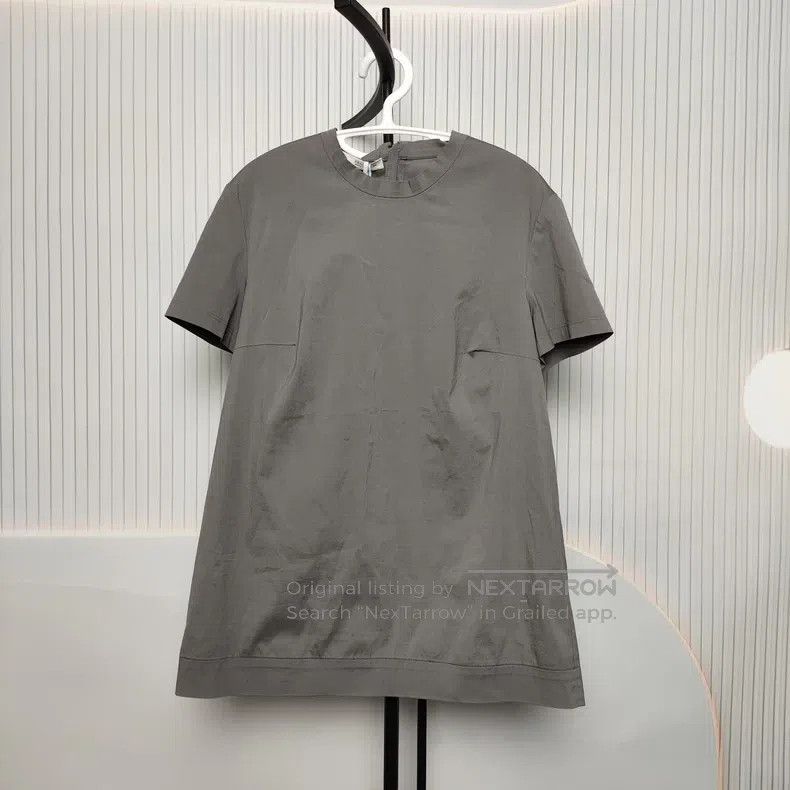 Prada Prada Grey short sleeves Size US S / EU 44-46 / 1 - 1 Thumbnail