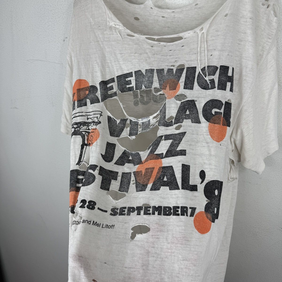 Band Tees × Vintage Thrashed 80s Greenwich Village Jazz Festival T-Shirt Size US XL / EU 56 / 4 - 3 Thumbnail