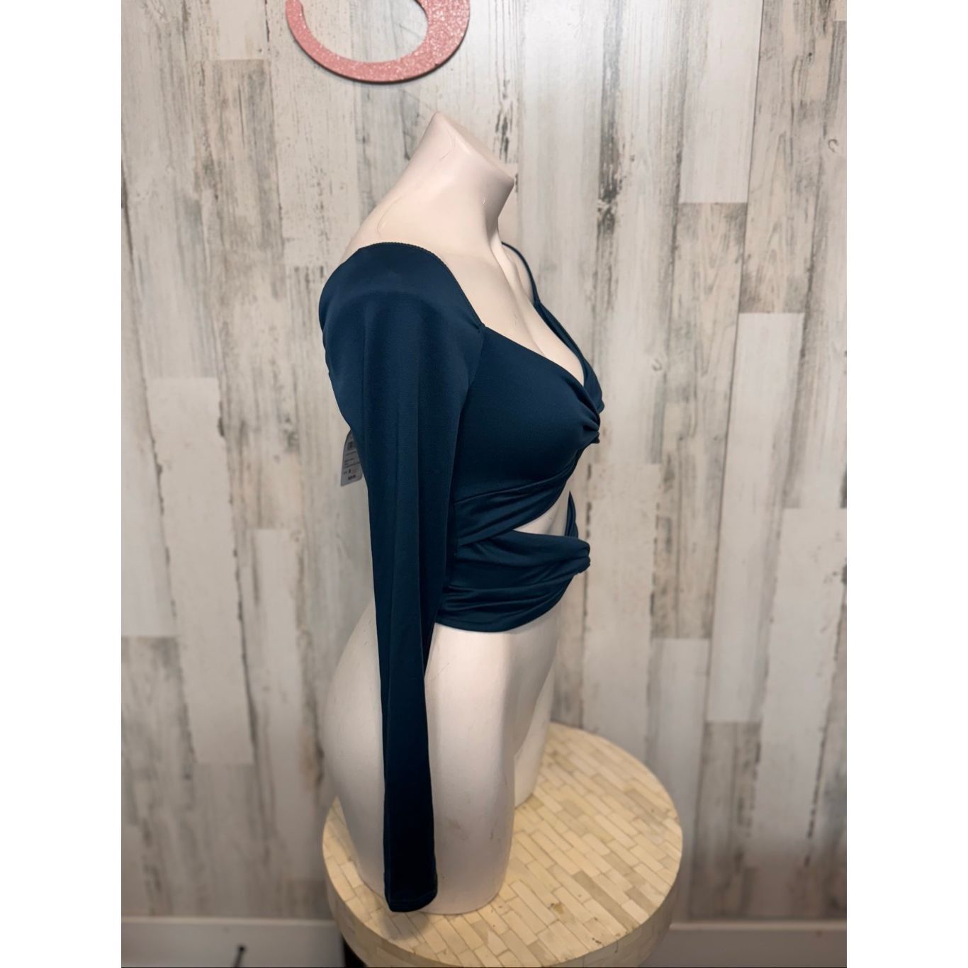 Other Windsor Teal Cutout Twist Long Sleeve Crop Top Women’s Size Size S / US 4 / IT 40 - 3 Thumbnail